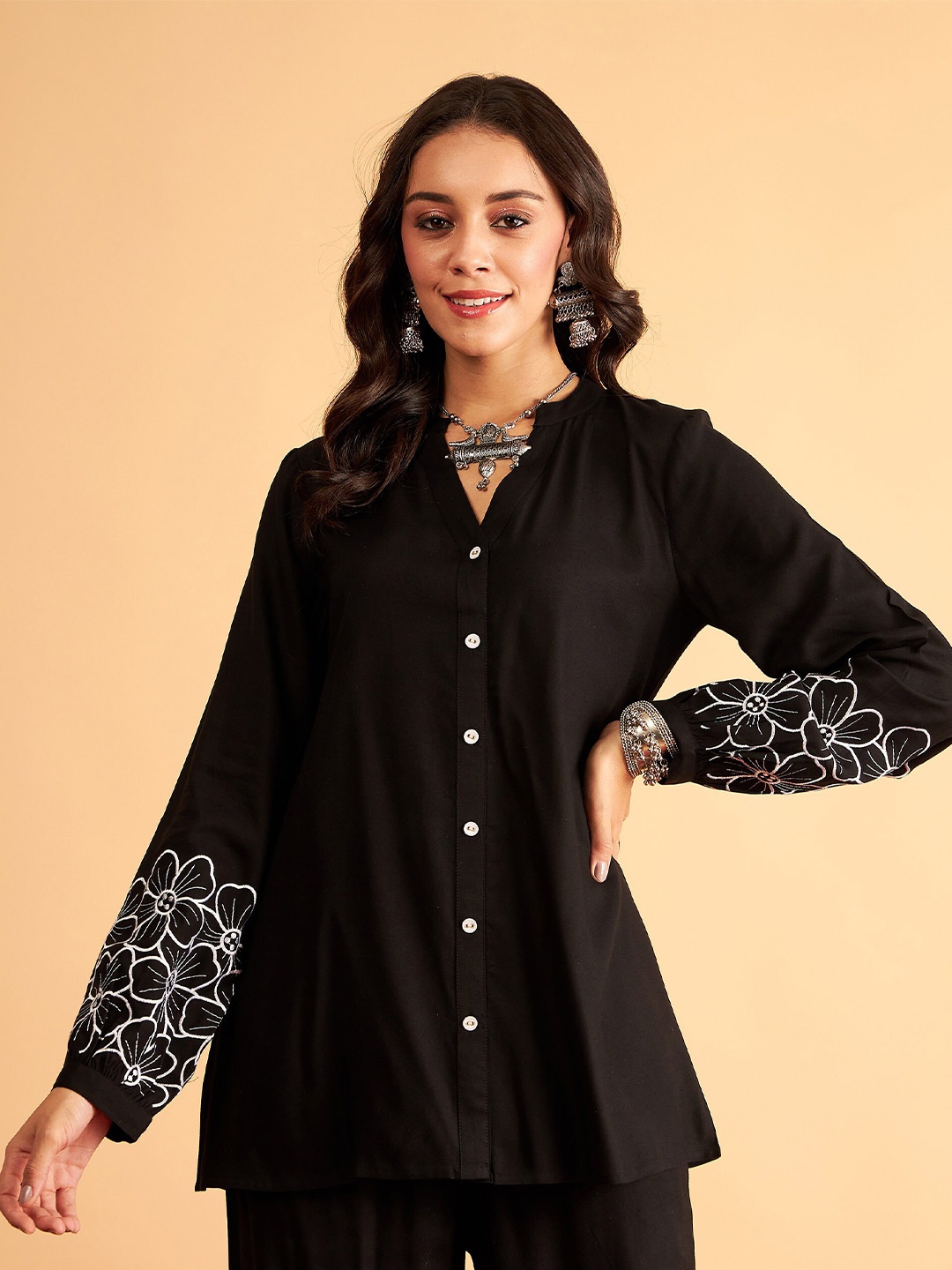 

Shae by SASSAFRAS Embroiered Mandarin Collar Shirt, Black