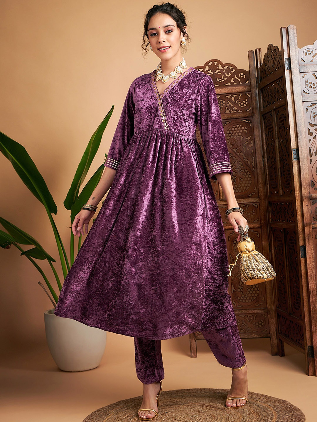 

Shae by SASSAFRAS Mauve Gotta Patti Detailed Velvet Angrakha Anarkali Kurta