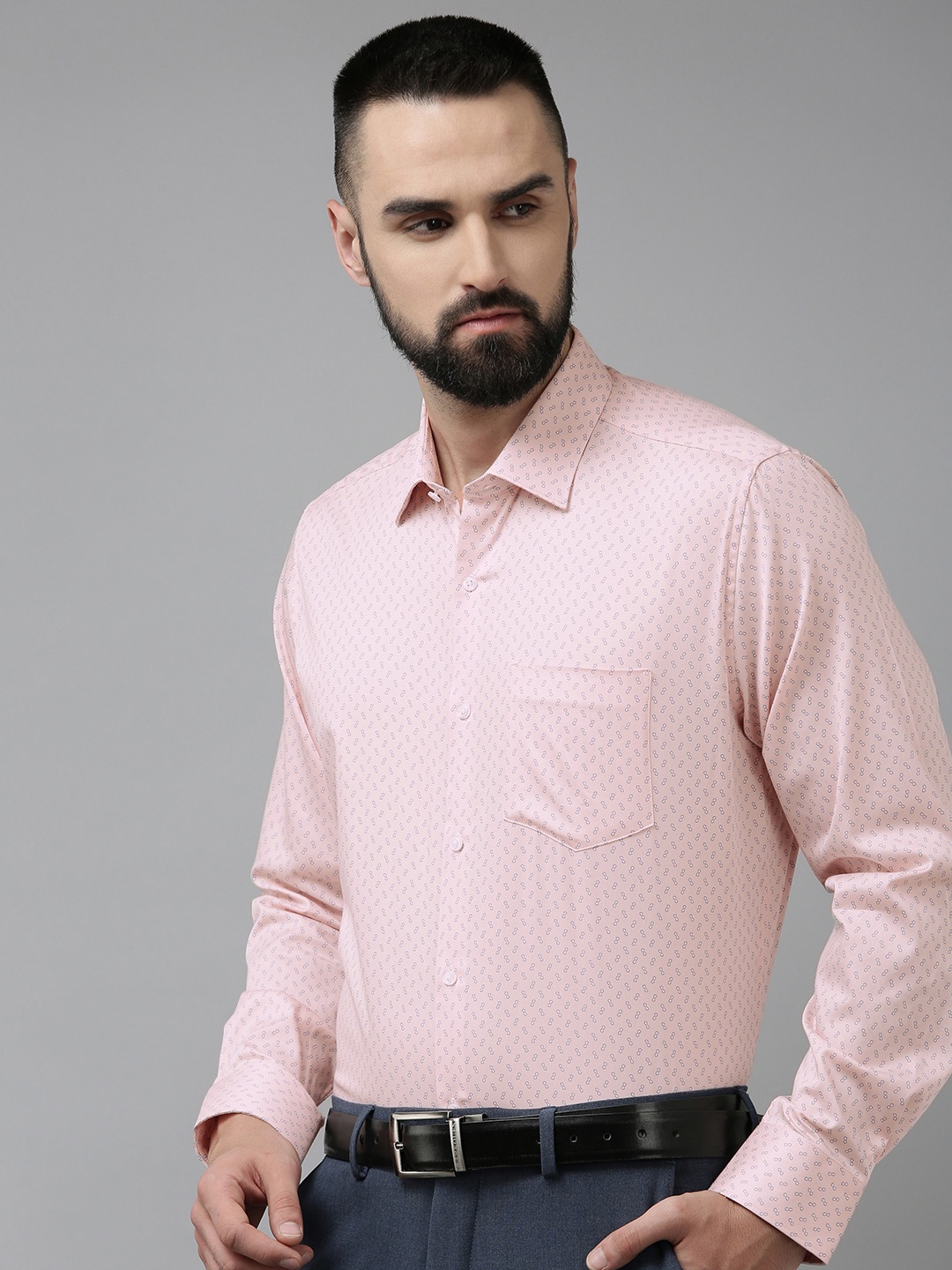 

Van Heusen Men Pure Cotton Custom Printed Formal Shirt, Peach