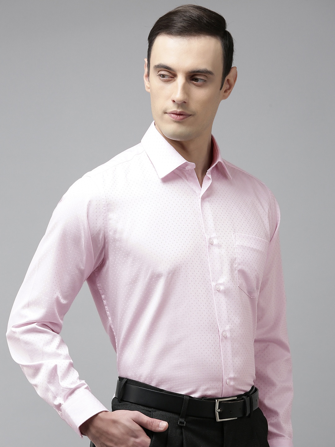 

Van Heusen Textured Custom Cotton Formal Shirt, Pink