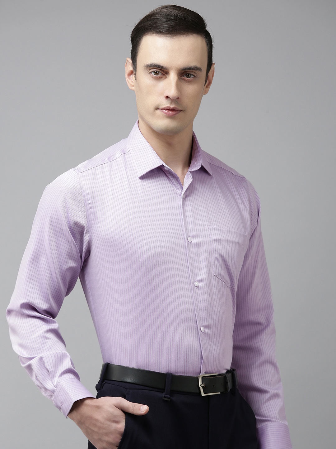 

Van Heusen Men Pure Cotton Custom Striped Formal Shirt, Lavender