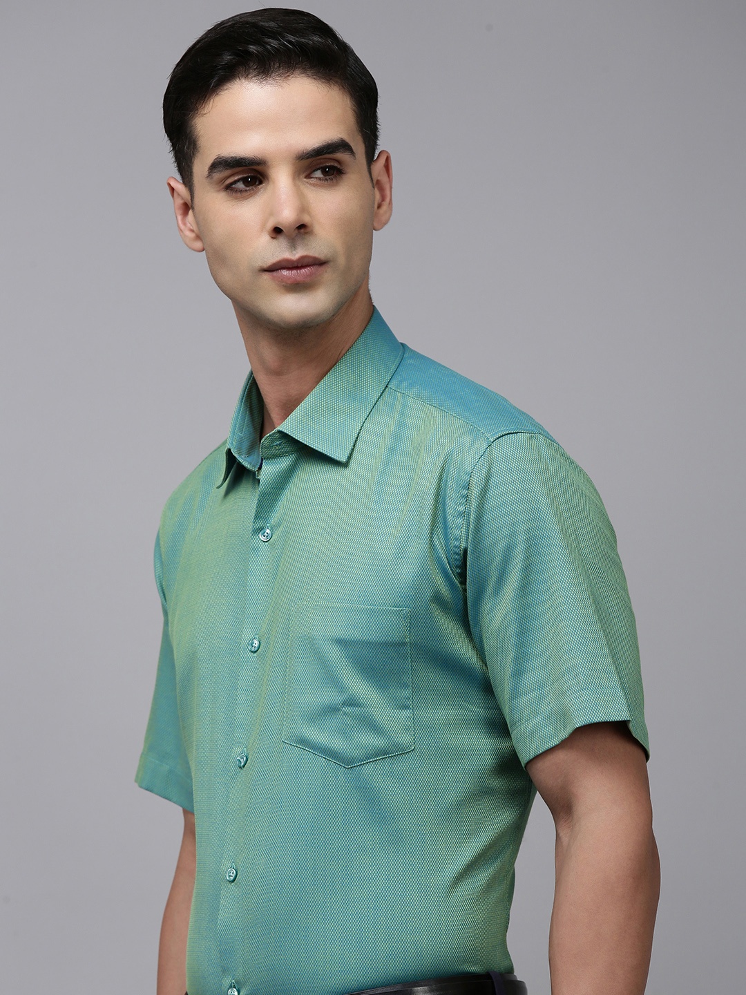 

Van Heusen Pure Cotton Self Design Custom Fit Textured Formal Shirt, Teal