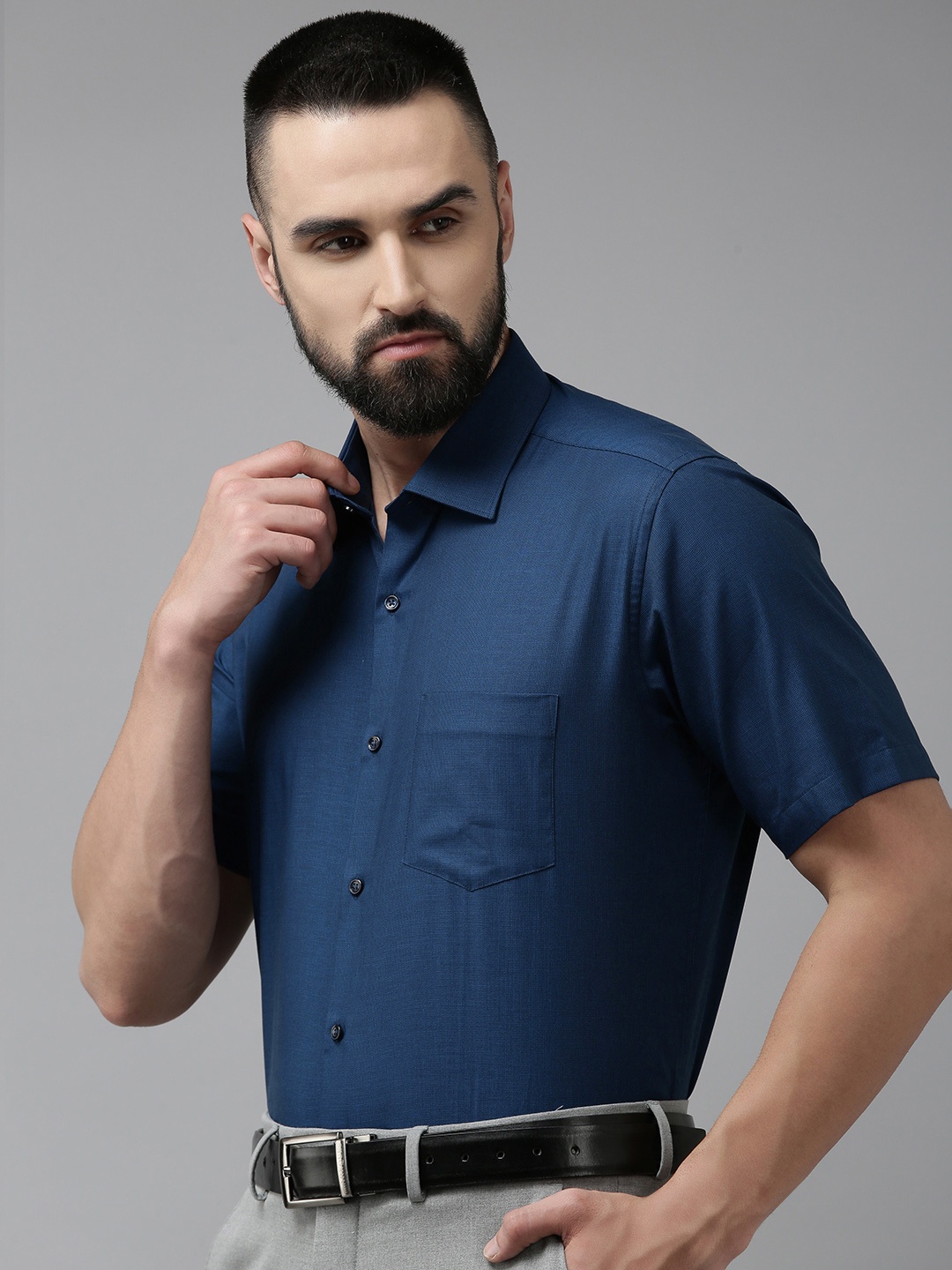 

Van Heusen Pure Cotton Self Design Custom Fit Textured Formal Shirt, Navy blue