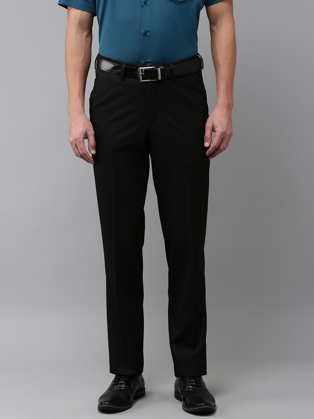 

Van Heusen Men Mid-Rise Custom Trousers, Black