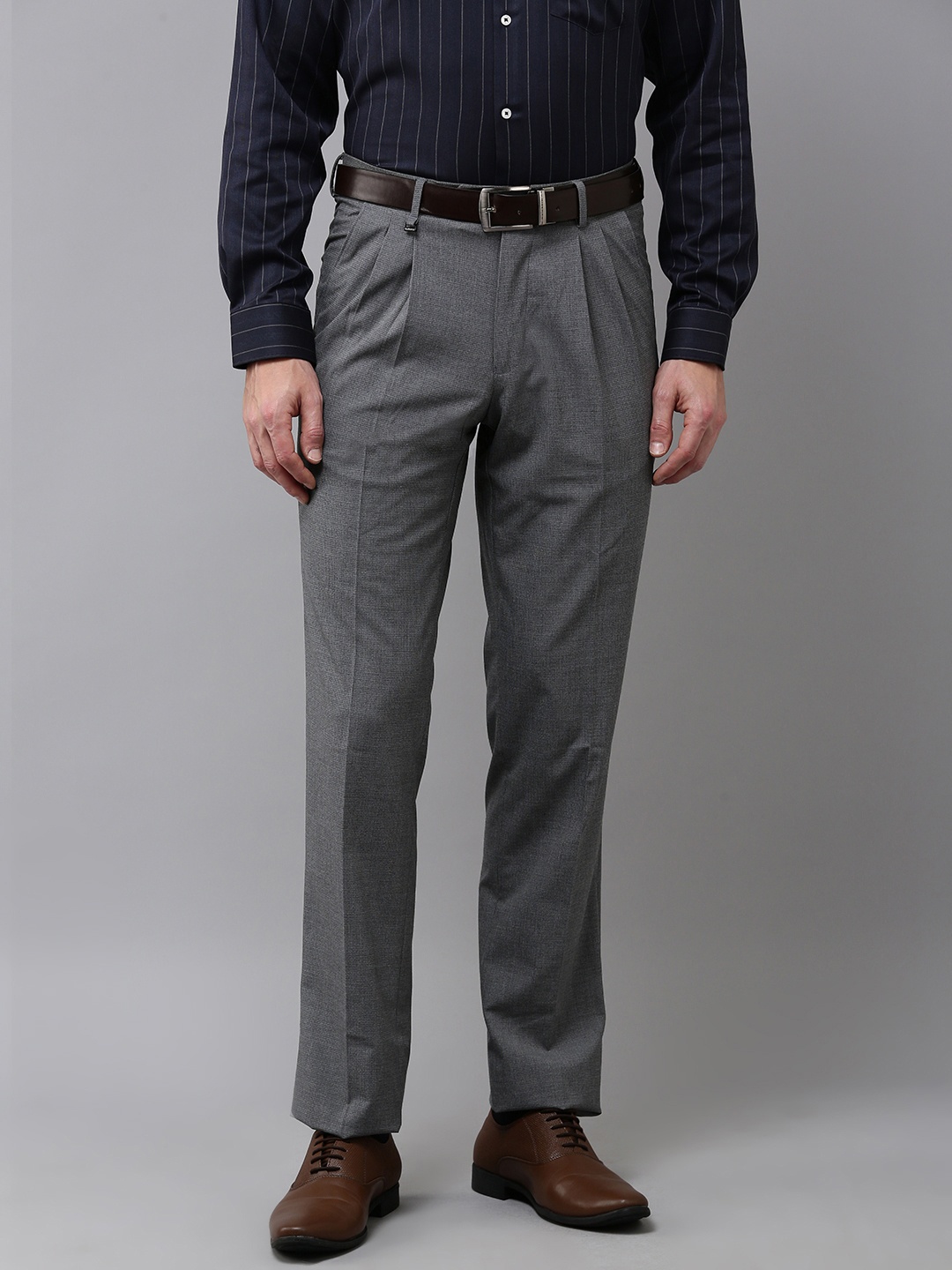 

Van Heusen Men Textured Custom Pleated Trousers, Charcoal