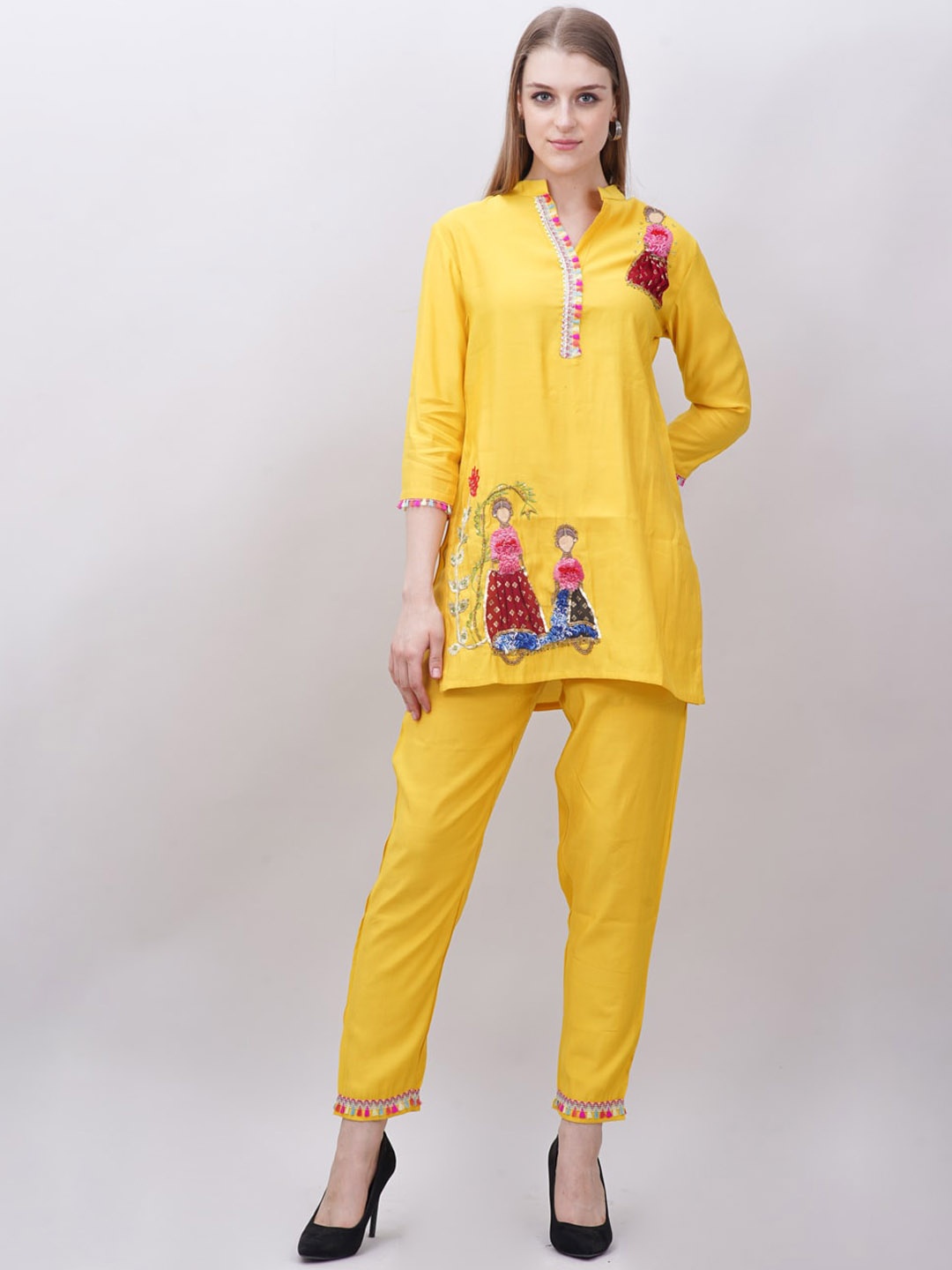 

Ashnaina Embroidered Mandarin Collar Tunic With Trousers, Yellow