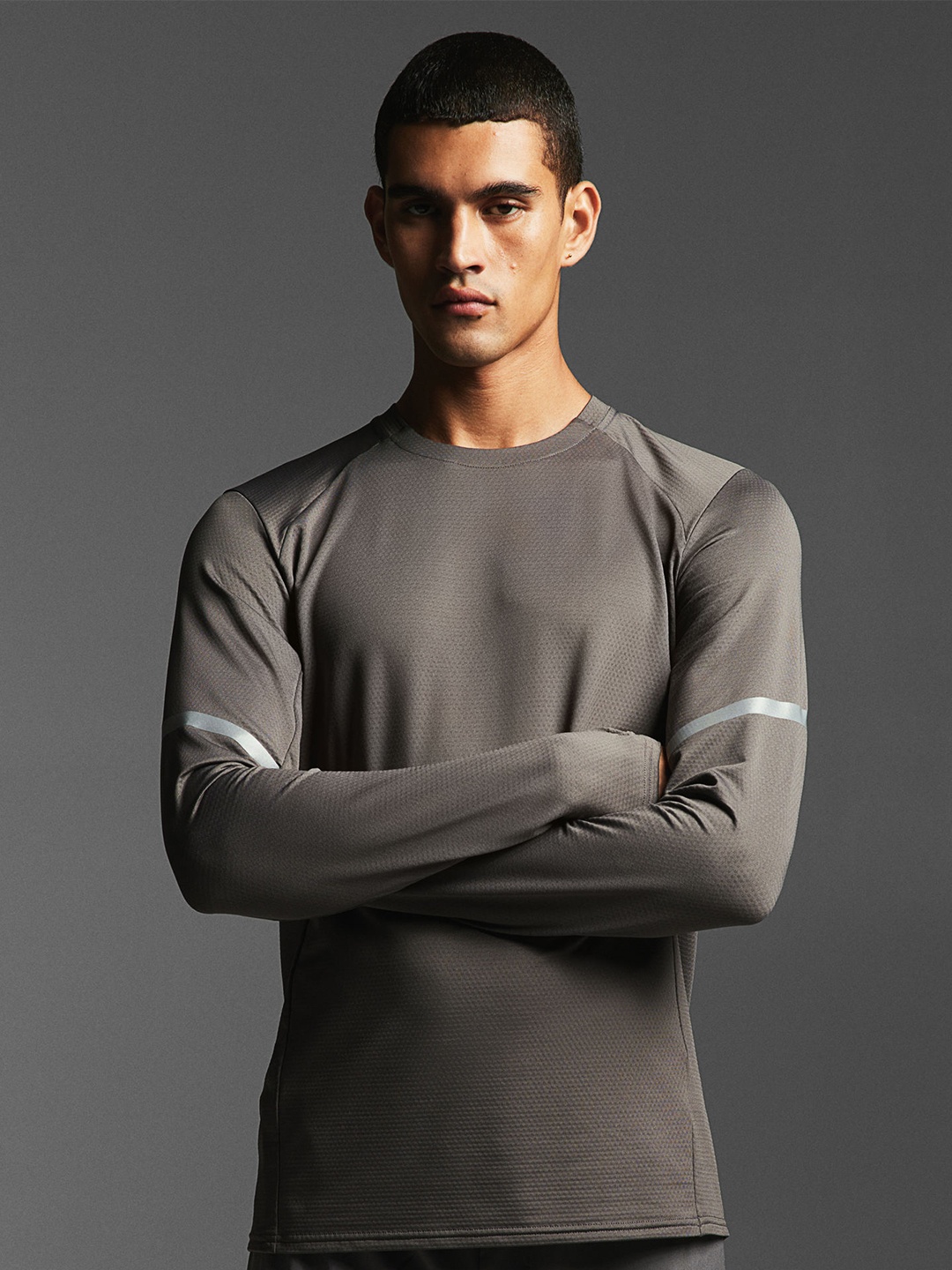 

H&M DryMove Running Tshirt, Grey