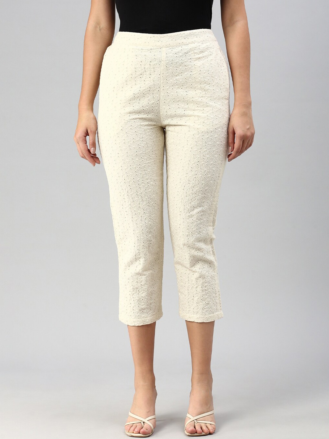 

De Moza Women Norma Self Design Flat-Front plain Cotton Trousers, Off white