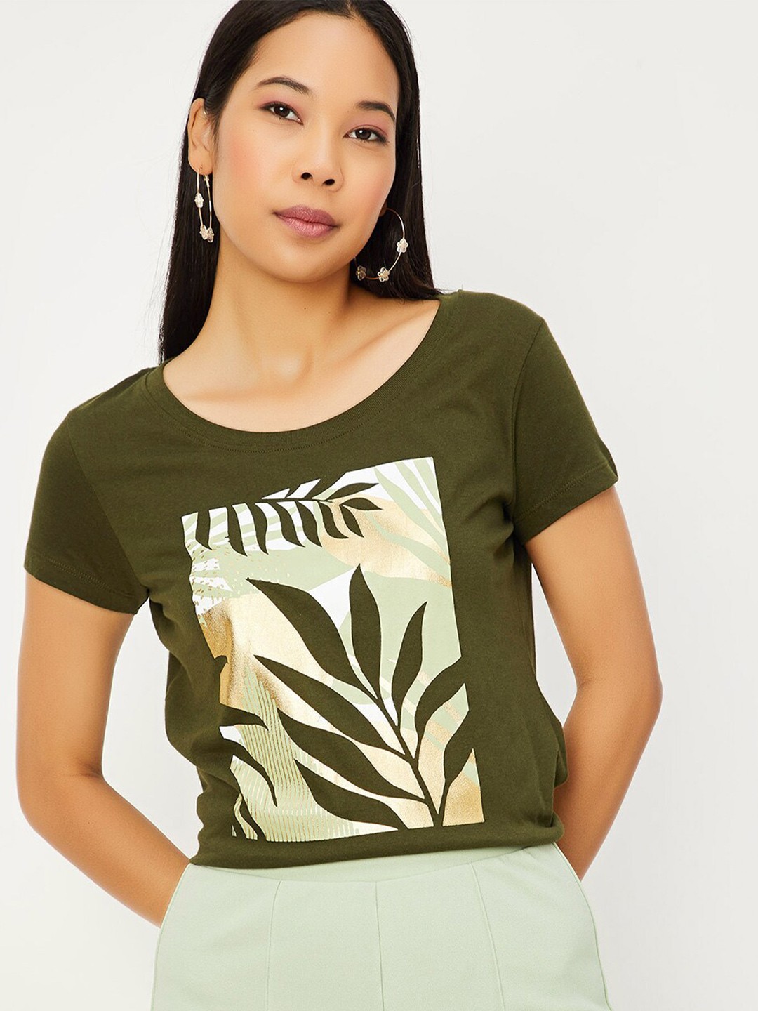 

max Graphic Printed Cotton T-shirt, Olive