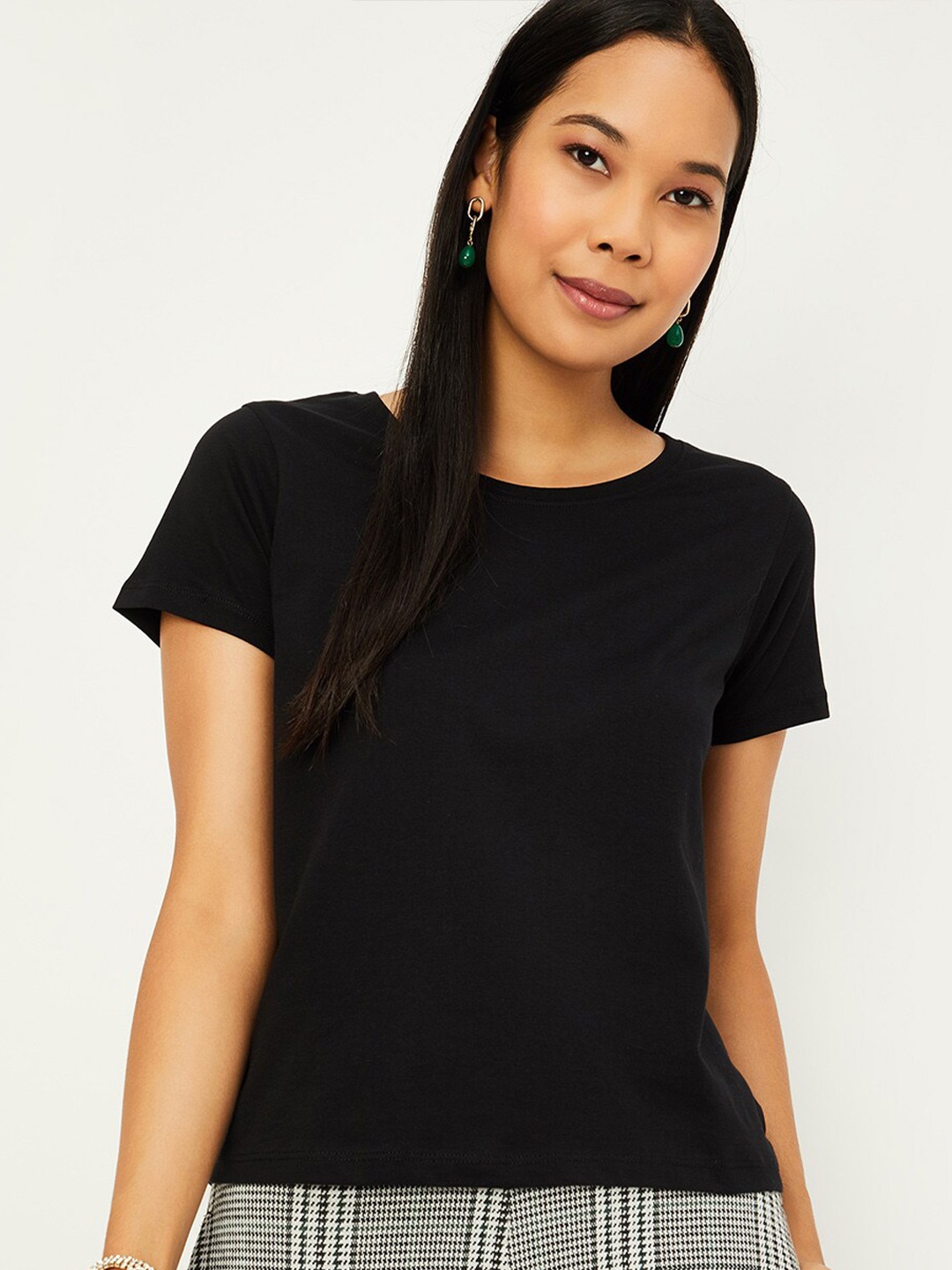 

max Round Neck Cotton T-shirt, Black