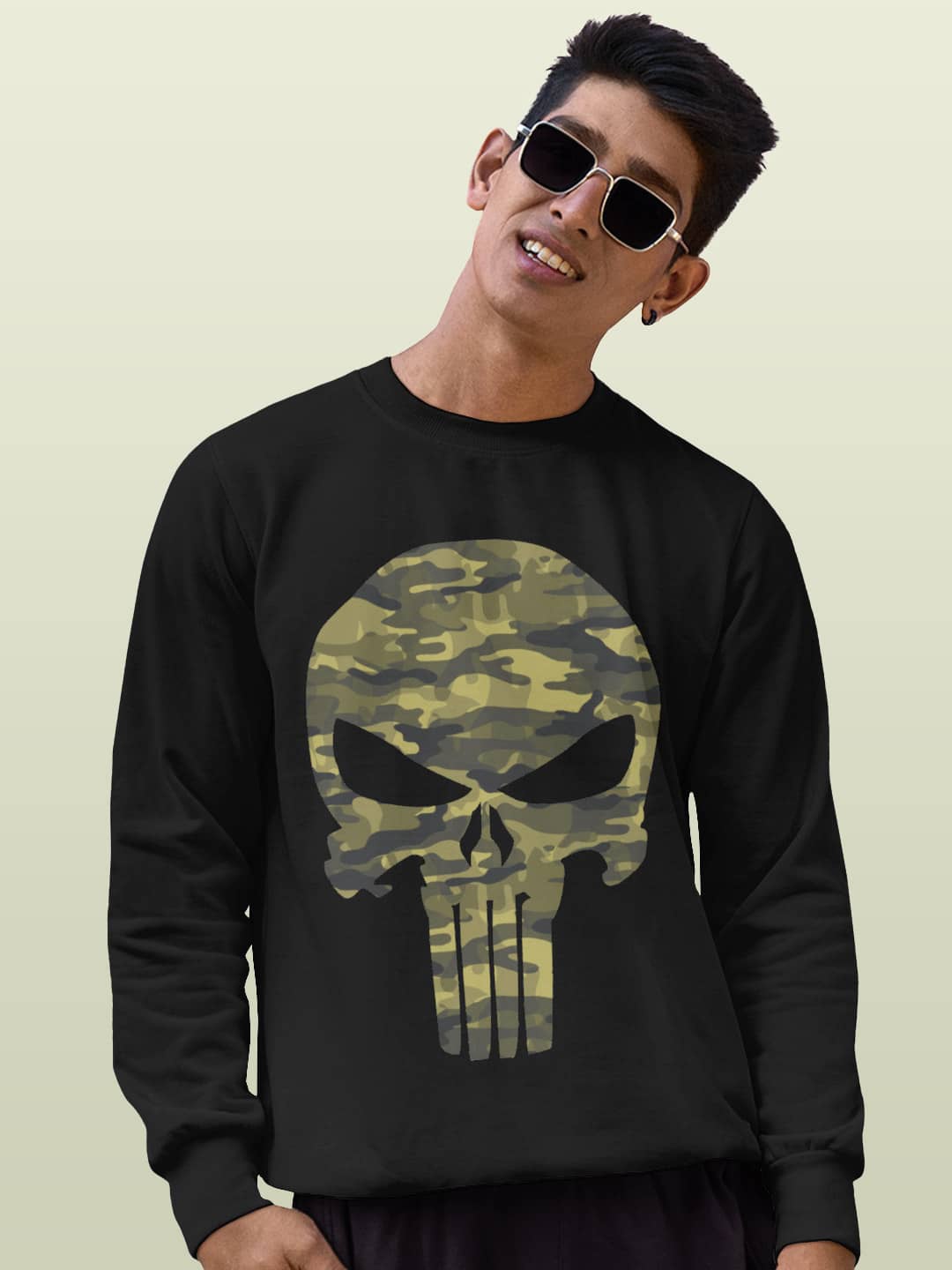 

macmerise Graphic Printed Dry Fit Sweatshirt, Black