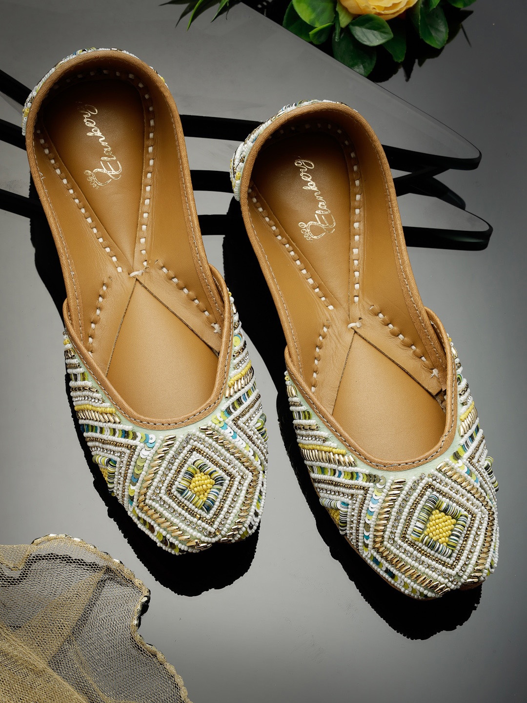 

ELANBERG Ethnic Embellished Square Toe Mojaris, Sea green