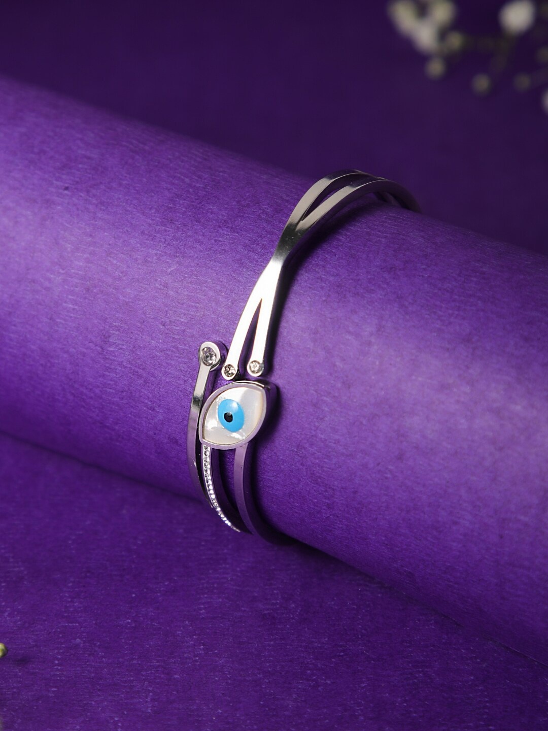 

Zeraki Jewels Evil Eye Silver-Plated Cuff Bracelet
