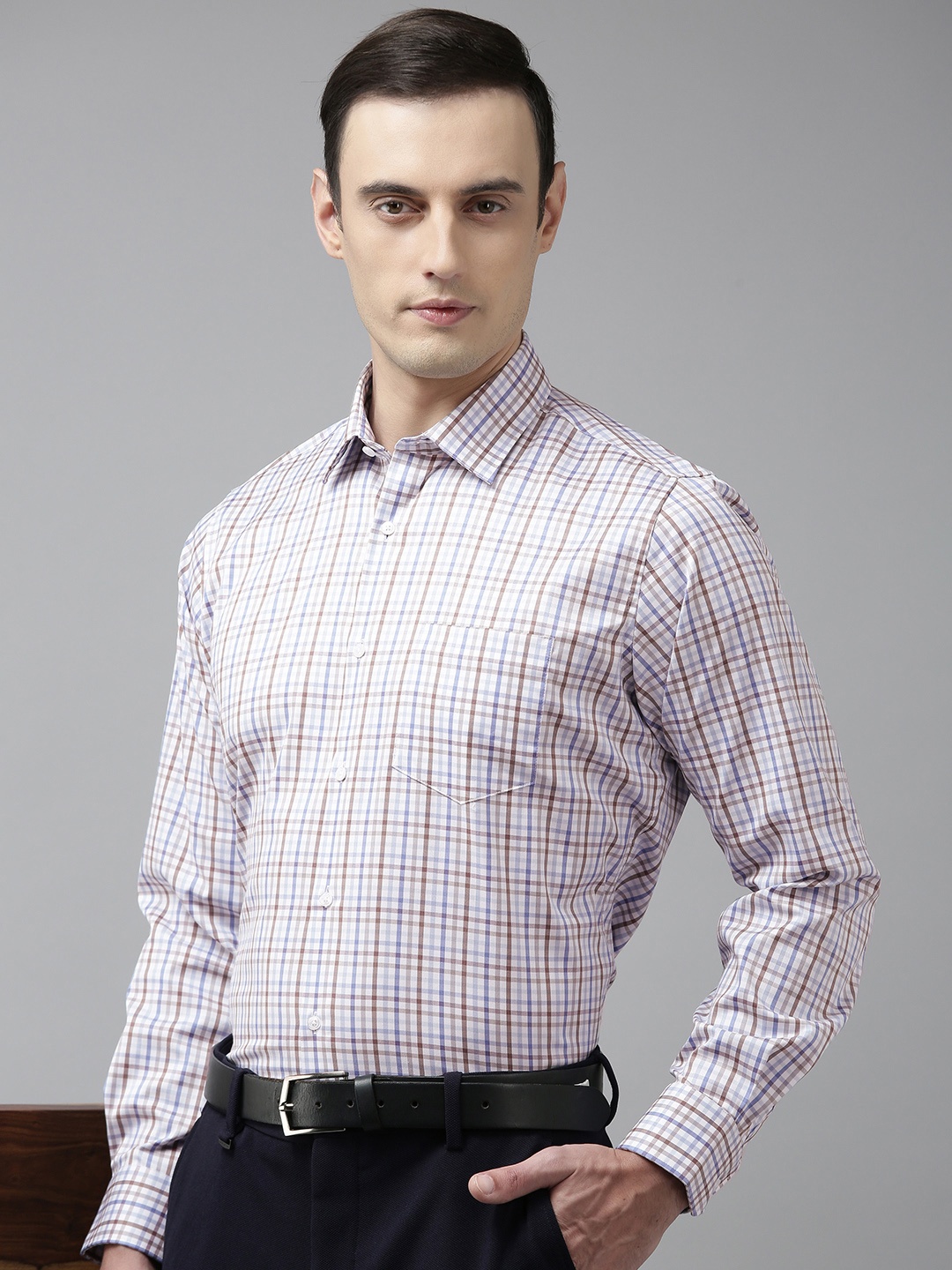 

Van Heusen Men Pure Cotton Custom Tartan Checks Formal Shirt, White