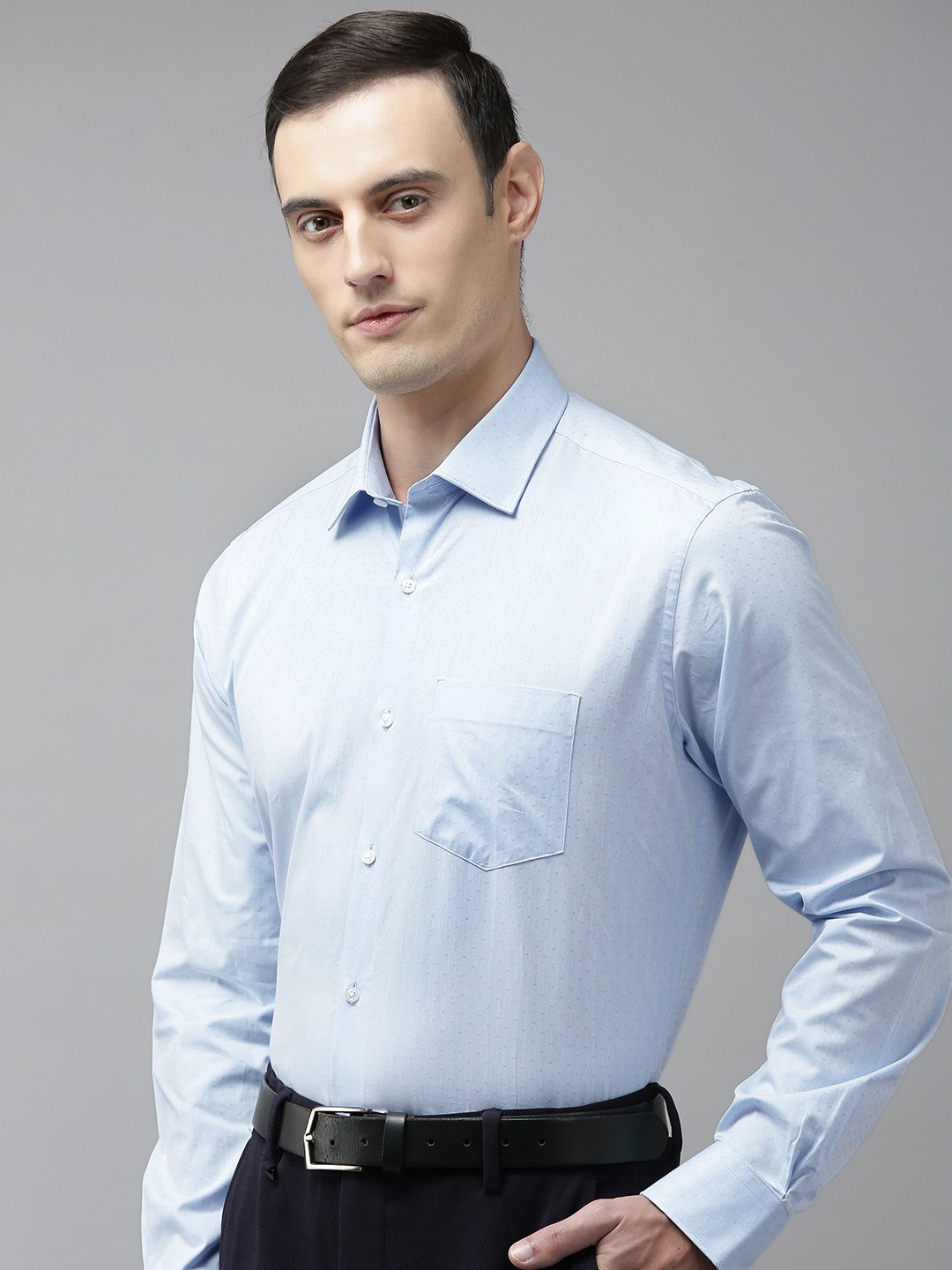 

Van Heusen Custom Textured Cotton Formal Shirt, Blue