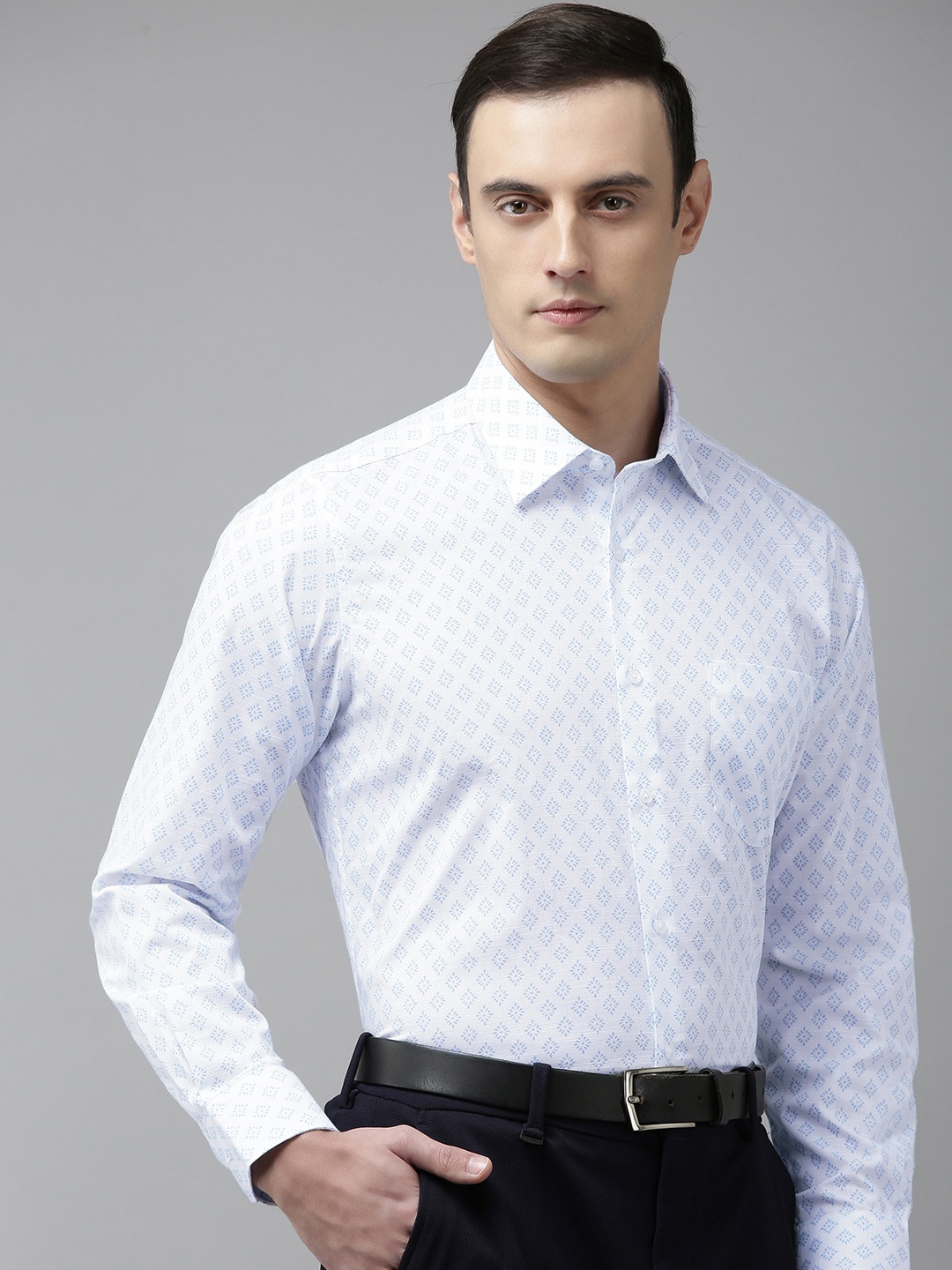 

Van Heusen Pure Cotton Custom Fit Ethnic Motifs Printed Formal Shirt, Blue
