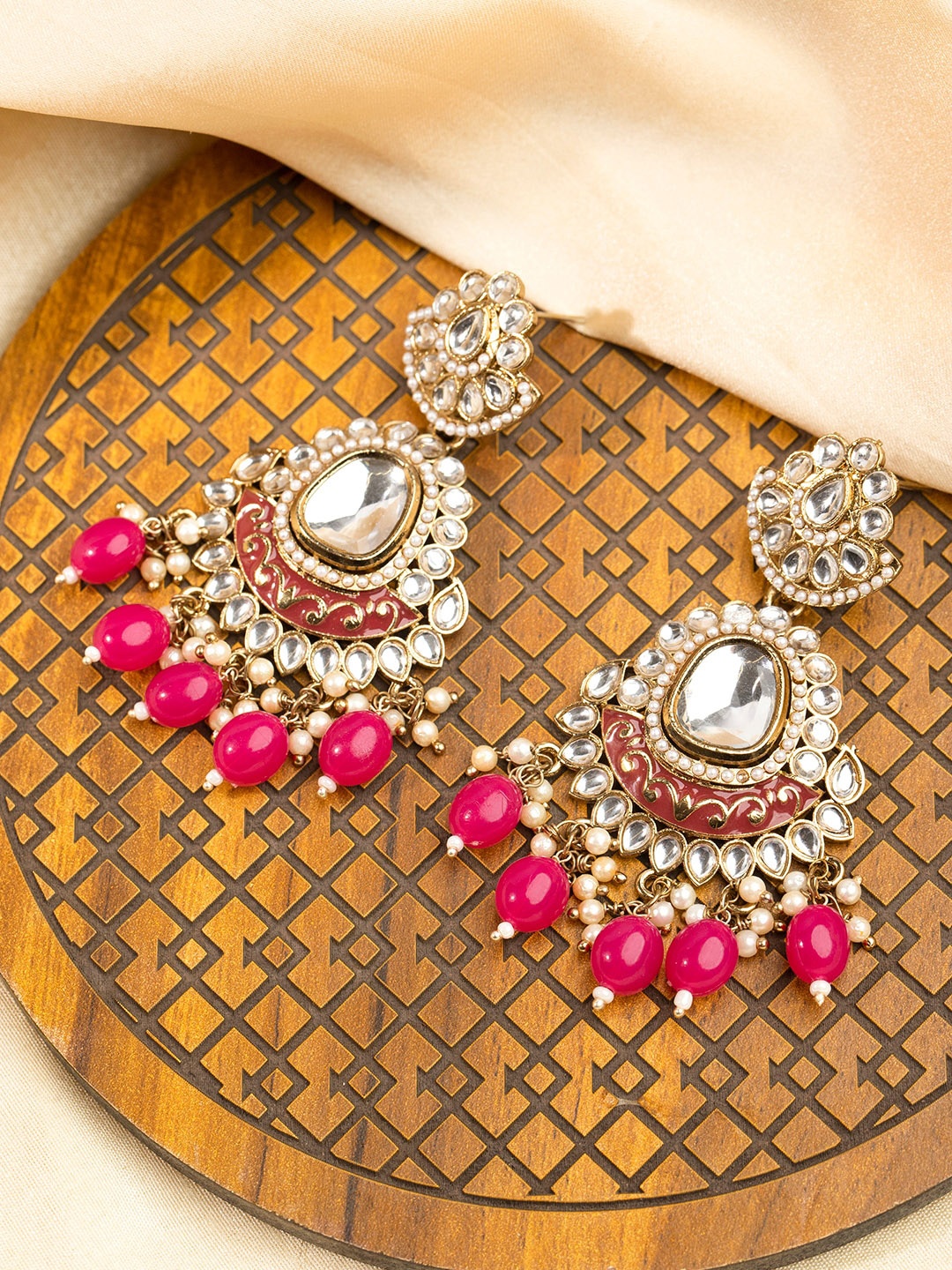 

Priyaasi Gold-Plated Kundan Studded Contemporary Drop Earrings