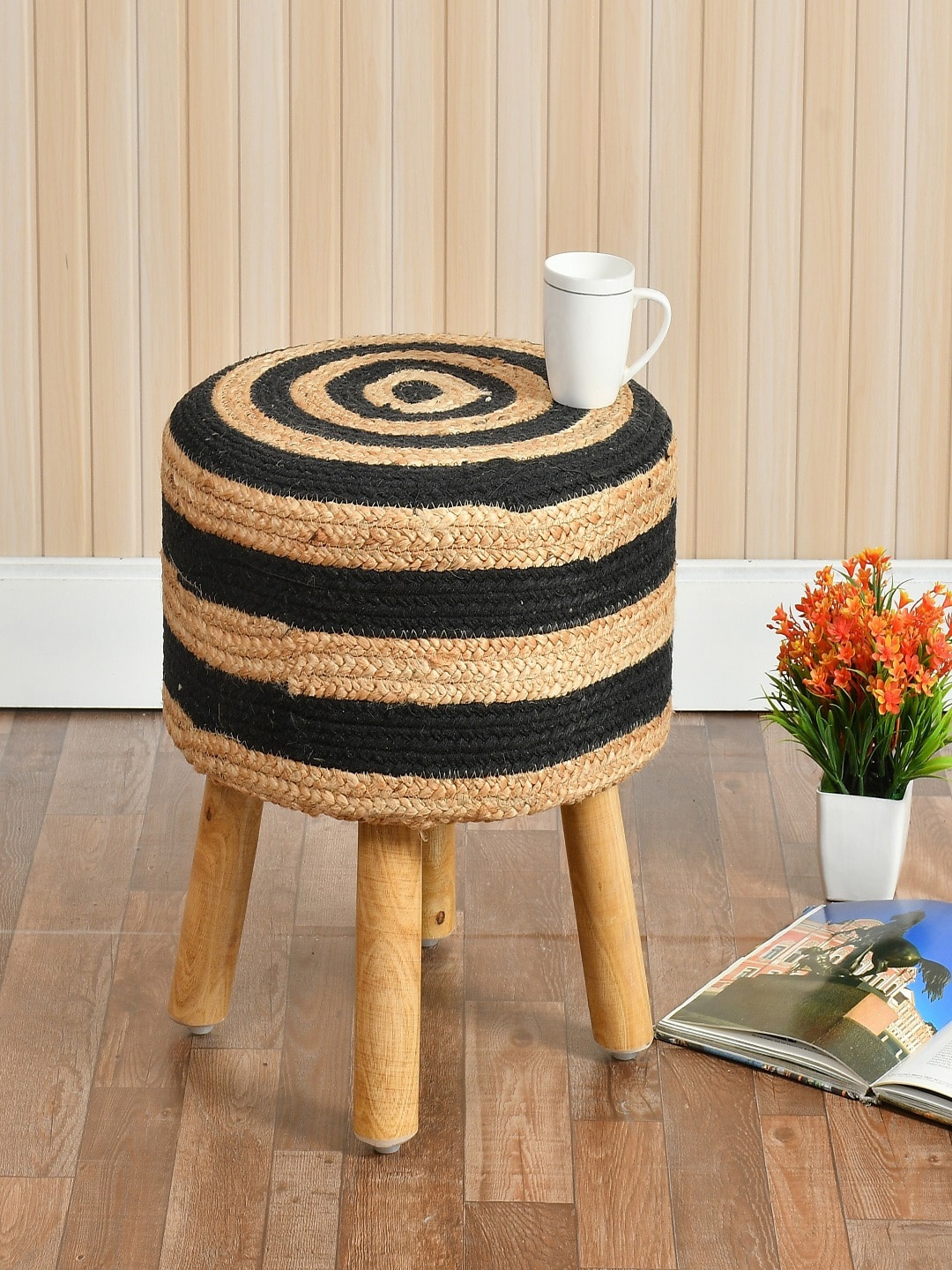 

Shadowkart Cram Coloured & Black Colourblock Jute Cylindrical Ottoman, Cream