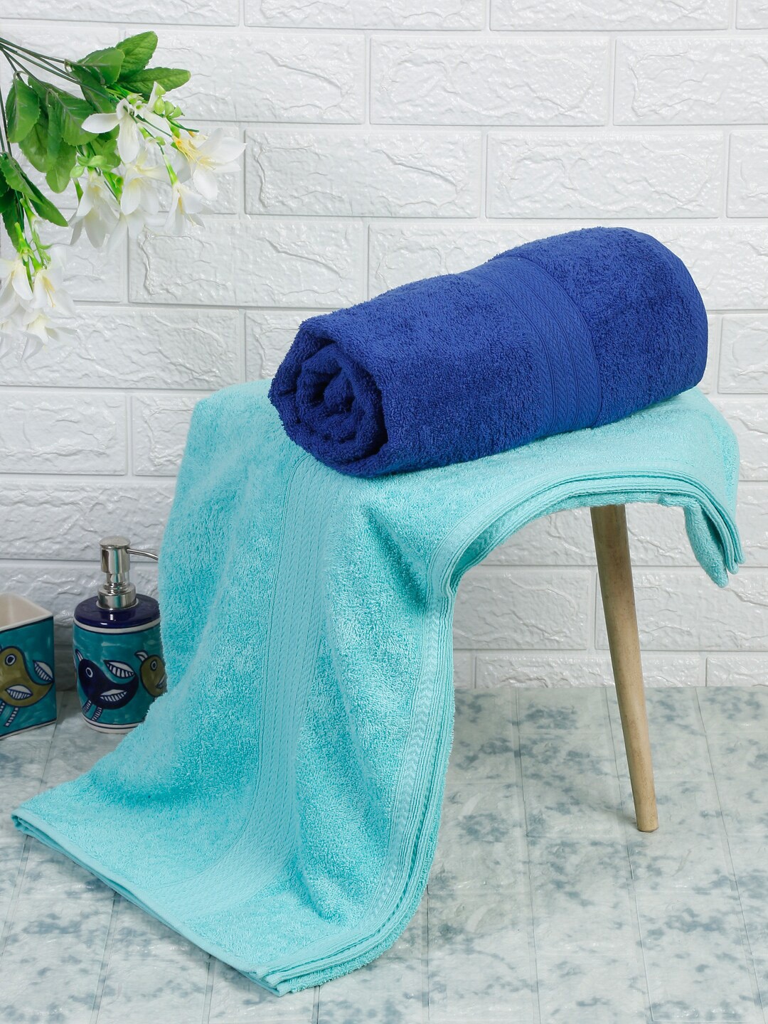 

Naksh Navy Blue & Turquoise Blue 2 Pieces 450 GSM Pure Cotton Bath Towels