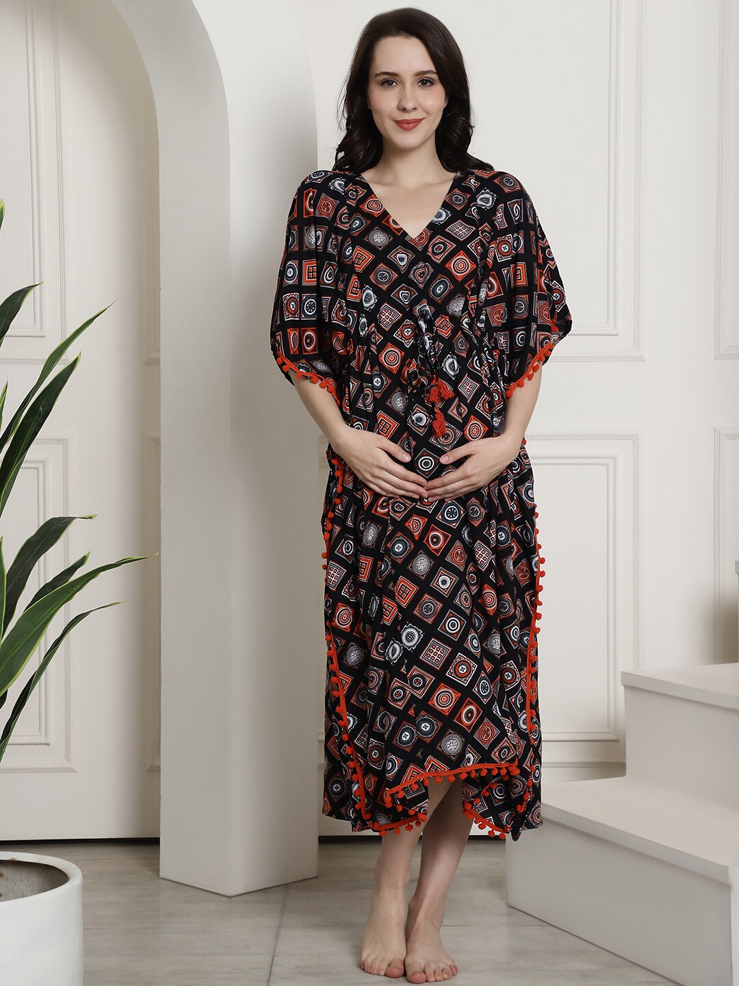 

Secret Wish Ethnic Motifs Printed V-Neck Pure Cotton Maternity Kaftan Nightdress, Black