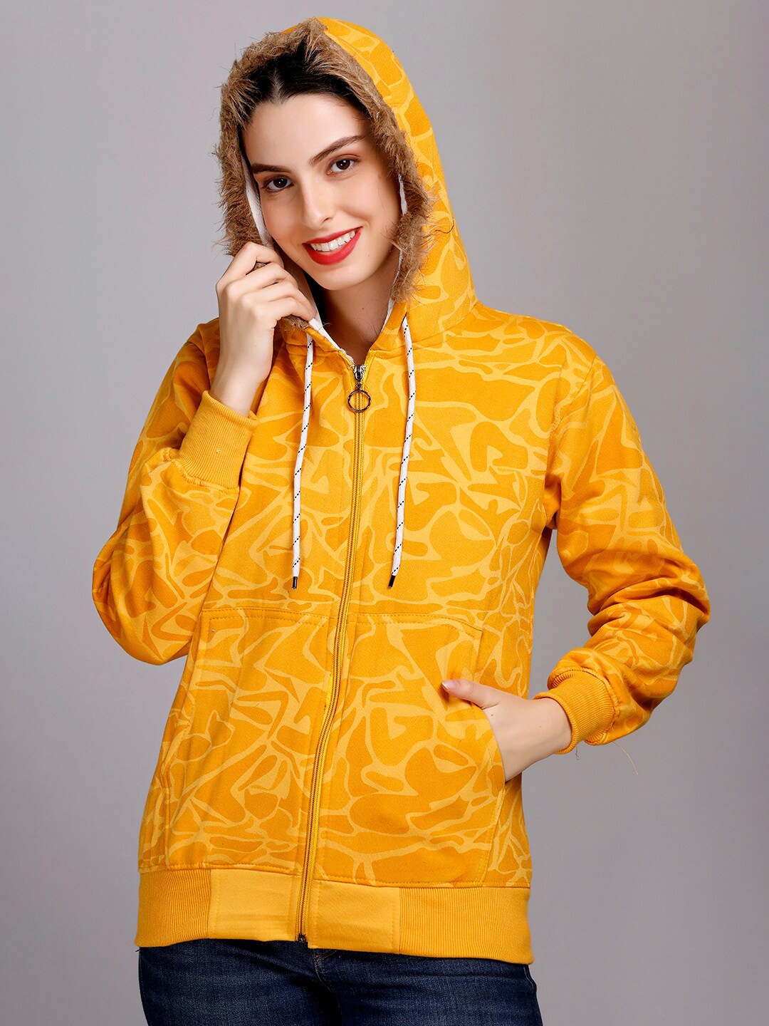 

eWools Abstract Printed Hooded Front-Open Sweatshirt, Yellow