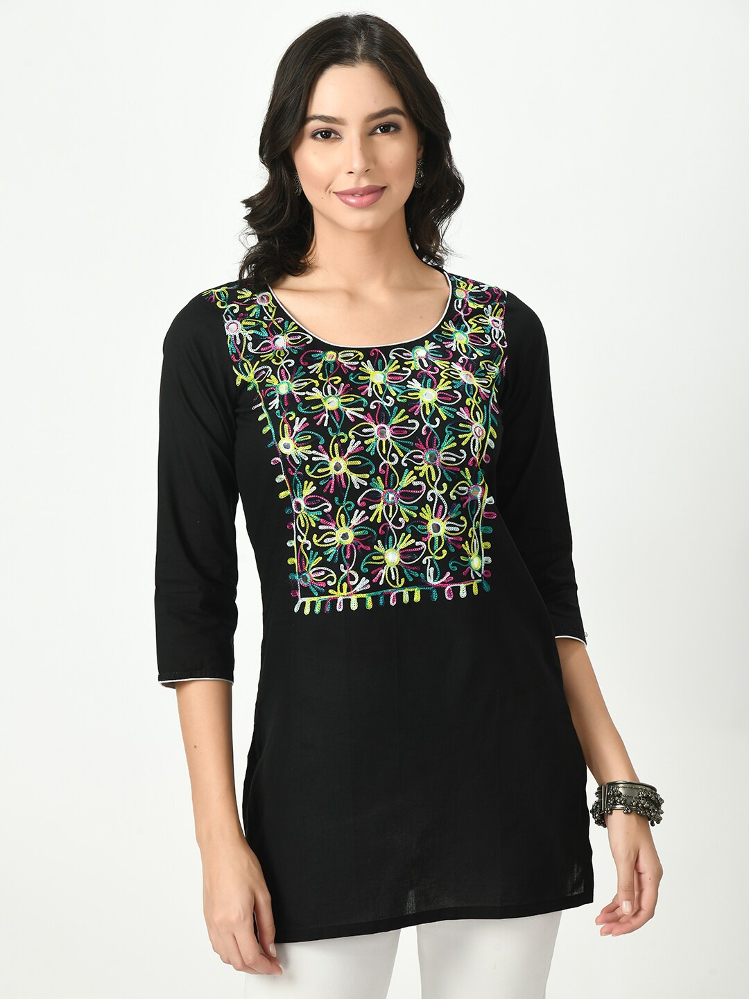 

Akshatani Floral Embroidered Pure Cotton Straight Kurti, Black