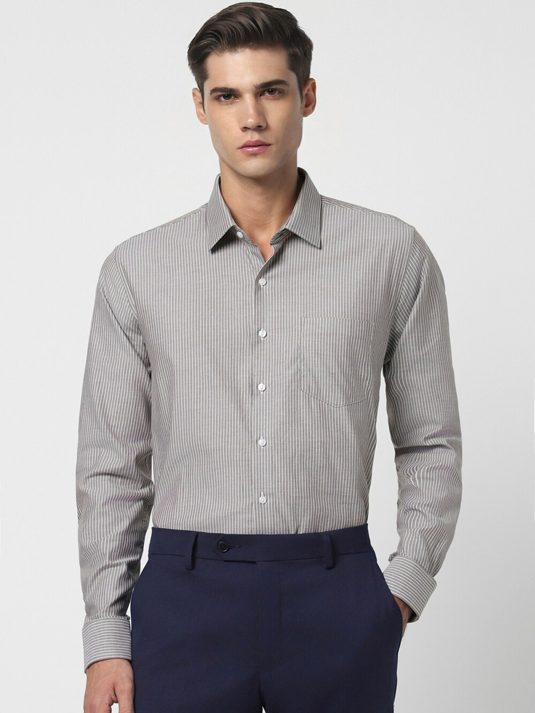 

Van Heusen Men Slim Fit Opaque Striped Formal Shirt, Grey