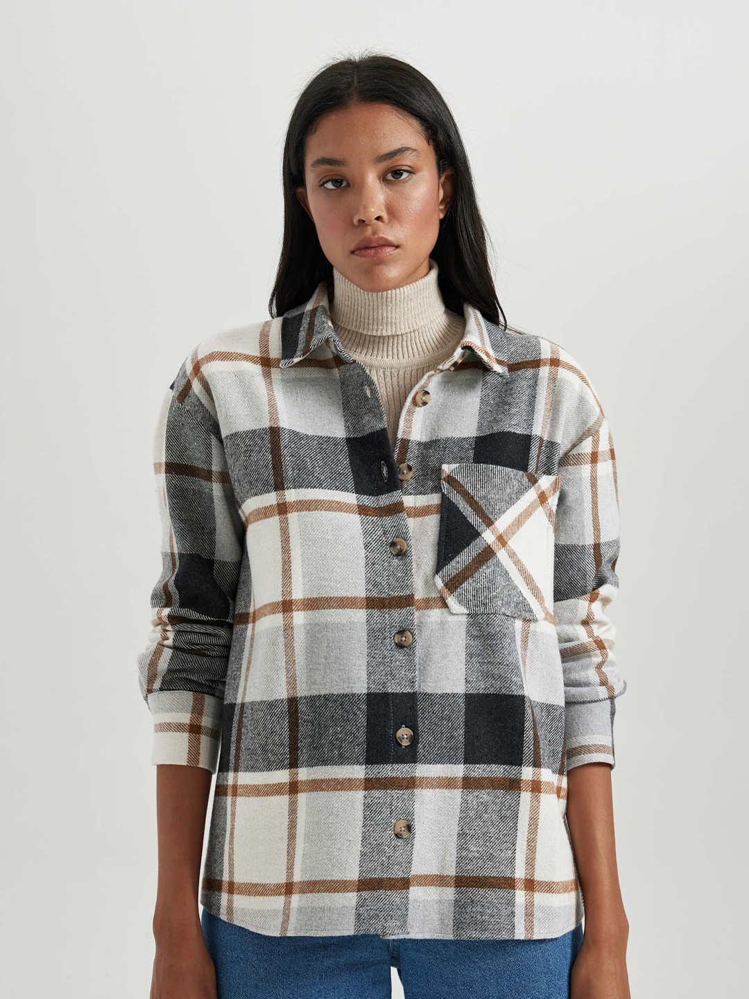 

DeFacto Tartan Checked Opaque Shacket, White