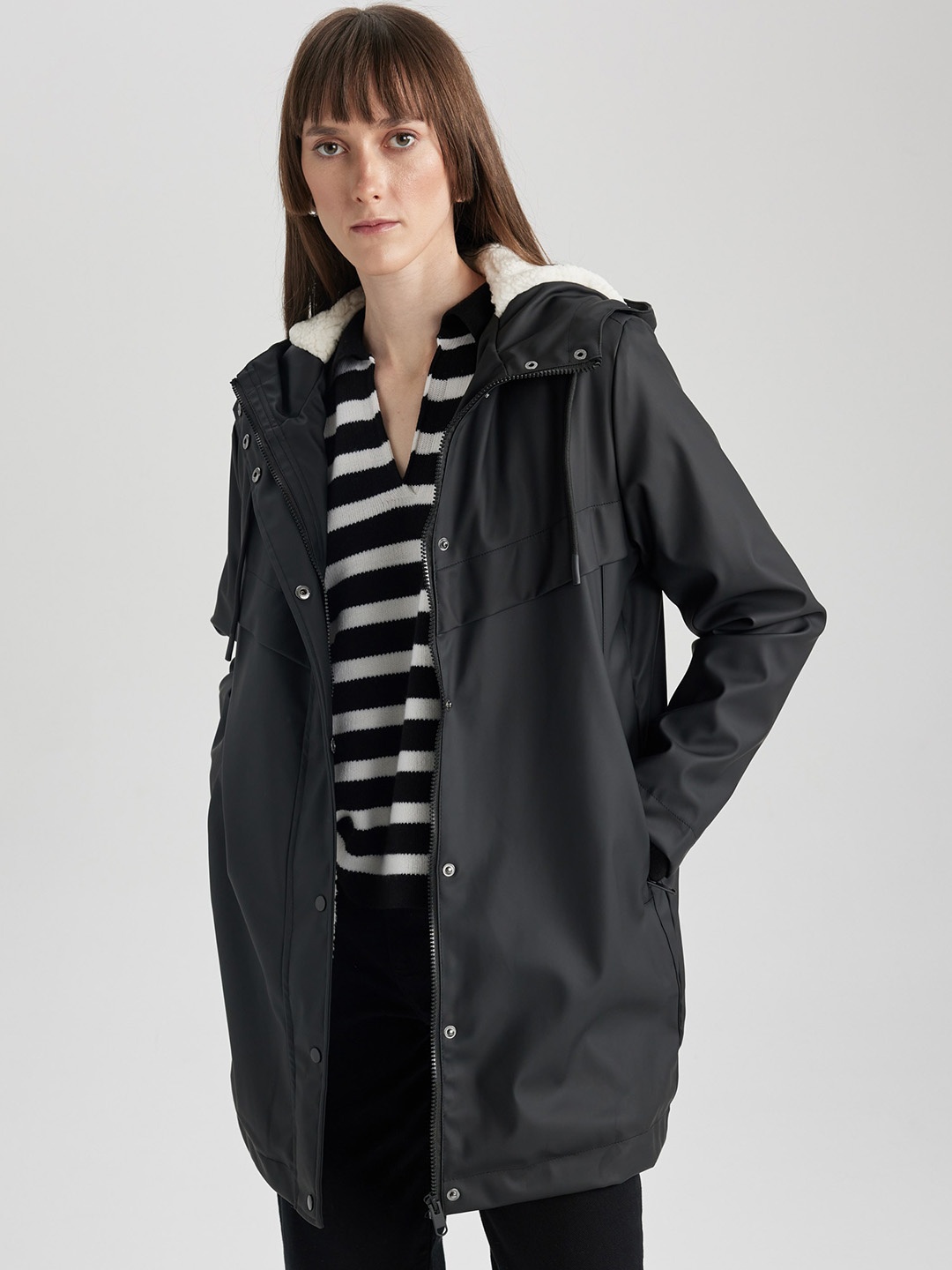 

DeFacto Hooded Rain Jacket, Black