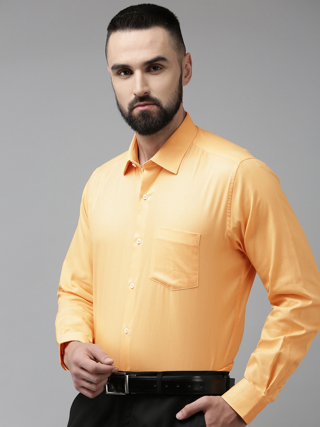 

Van Heusen Custom Fit Pure Cotton Formal Shirt, Orange