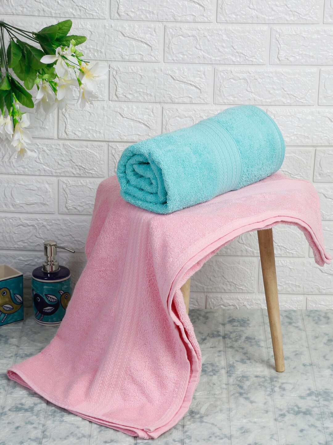 

Naksh Pink & Blue 2 Pieces Cotton 450 GSM Super Absorbent Bath Towels