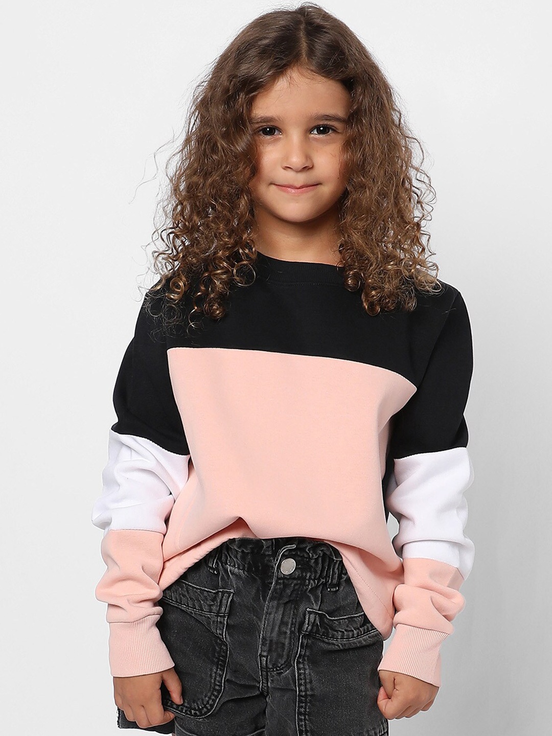 

Instafab Girls Colourblocked Hooded Cotton Sweatshirt, Black
