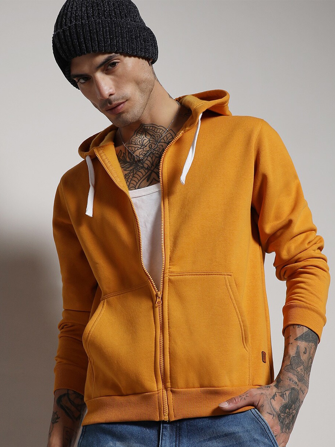 

Campus Sutra Yellow Hooded Cotton Sweatshirt
