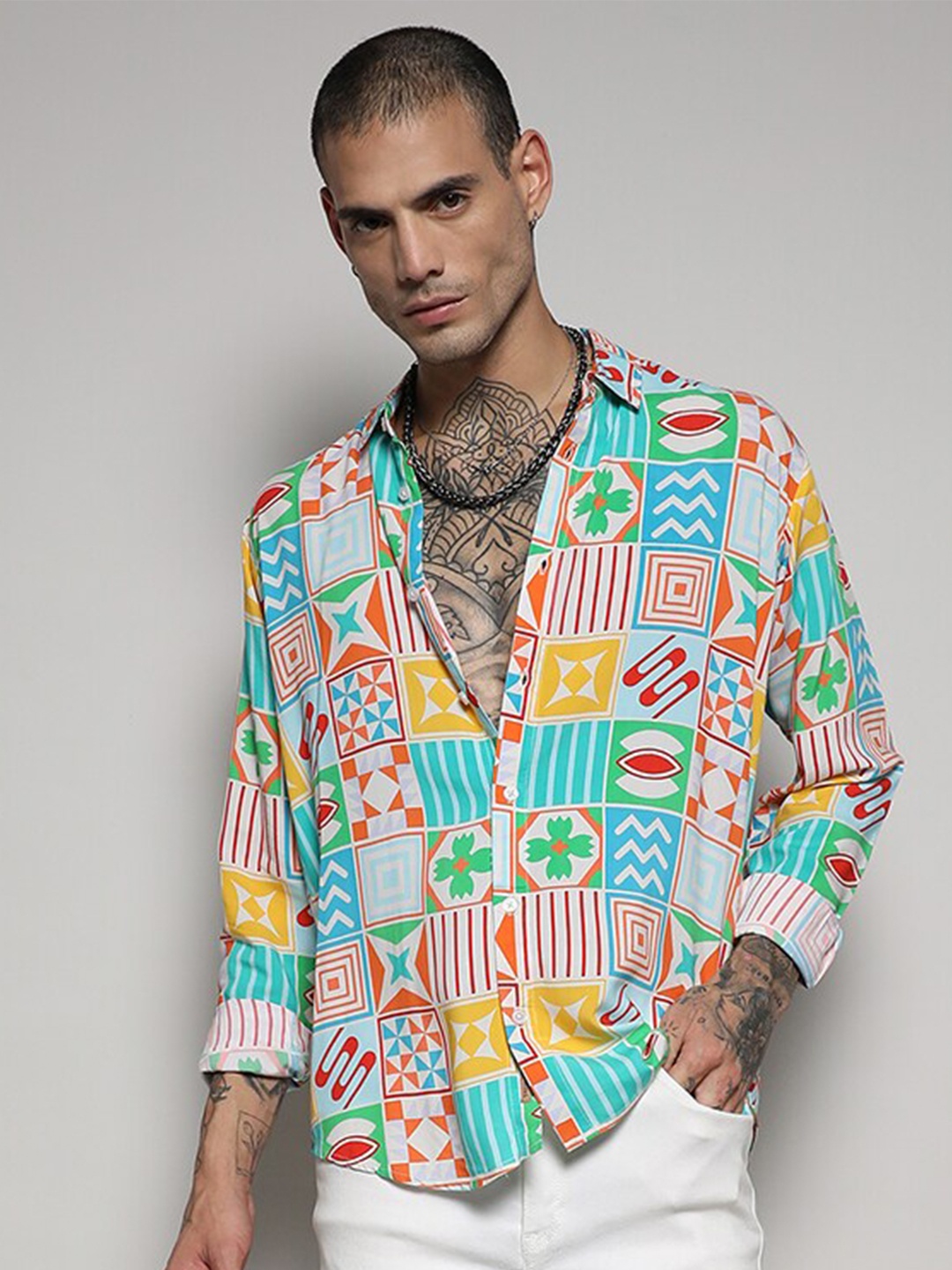 

Campus Sutra Classic Geometric Printed Spread Collar Long Sleeves Casual Shirt, Blue