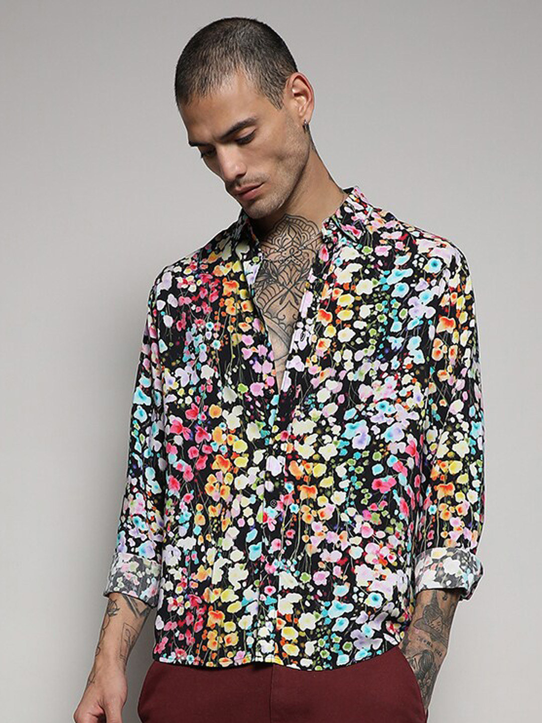 

Campus Sutra Classic Abstract Printed Casual Shirt, Black