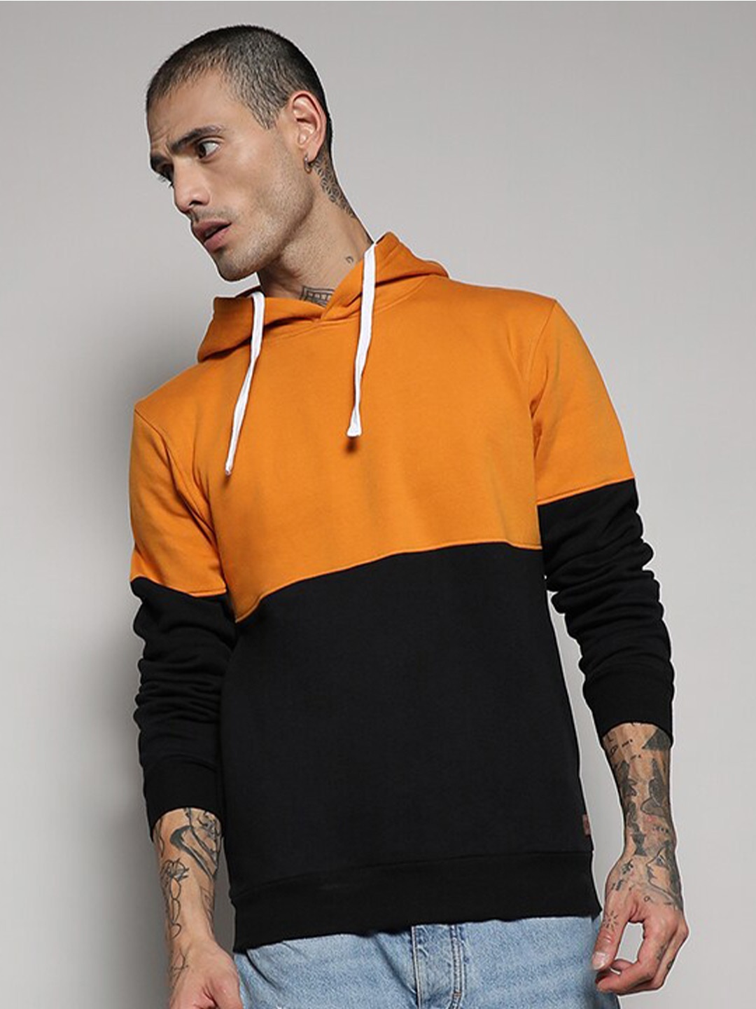 

Campus Sutra Colourblocked Hooded Cotton Sweatshirt, Black