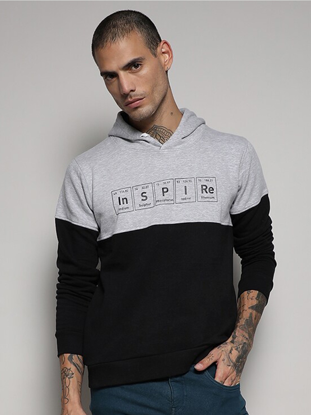 

Campus Sutra Colourblocked Hooded Cotton Sweatshirt, Black
