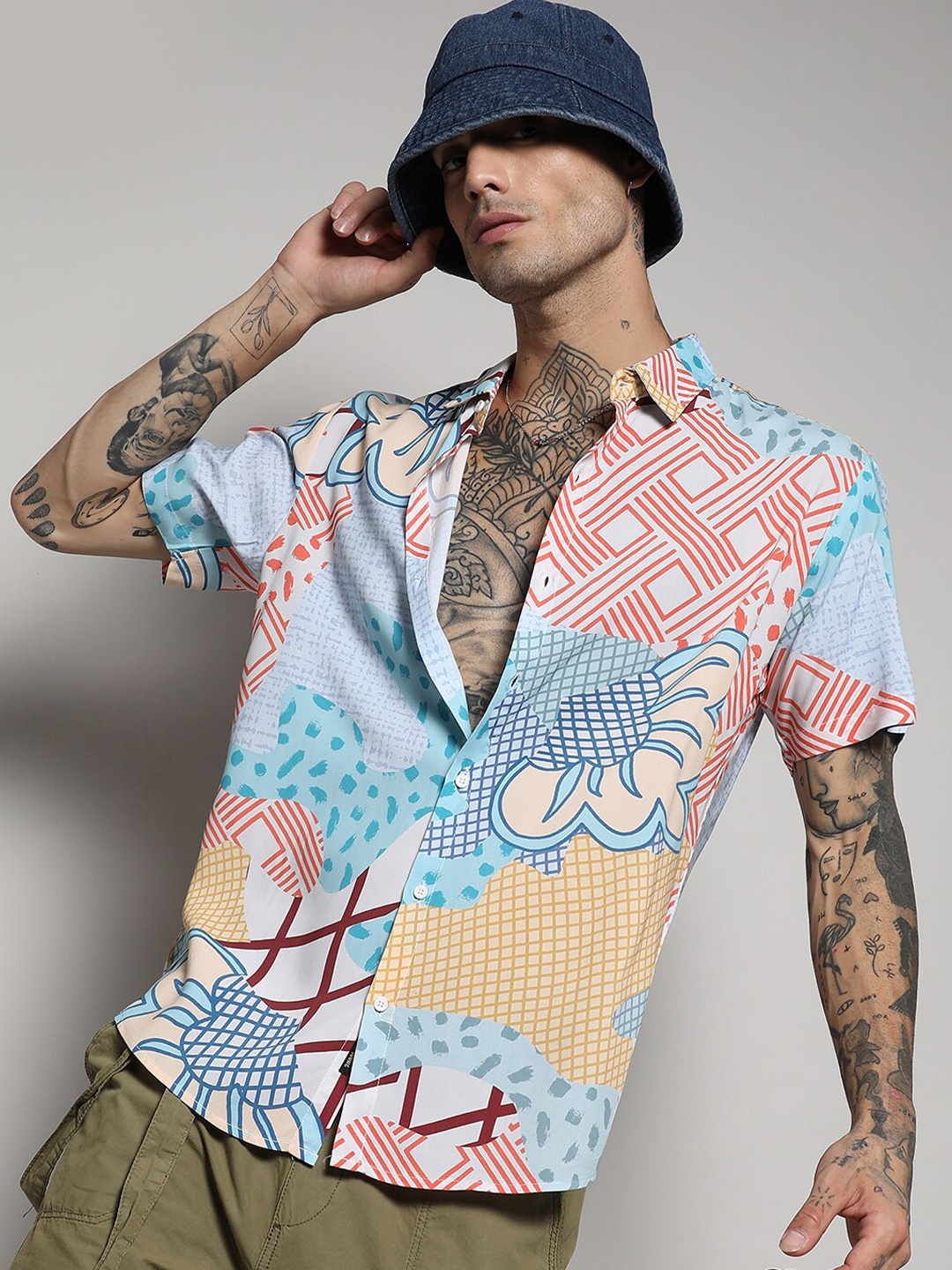 

Campus Sutra Classic Abstract Printed Casual Shirt, Blue