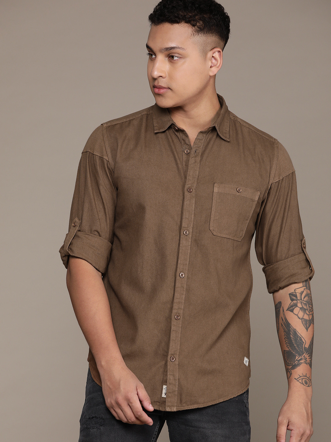 

Roadster Men Comfort Solid Regular Fit Casual Shirt, Brown