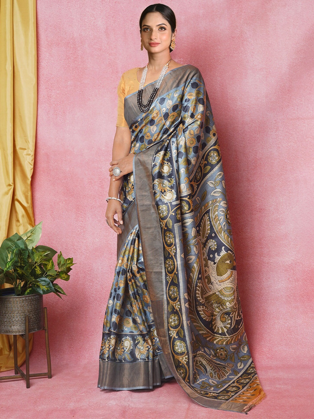 

Unnati Silks Ethnic Motifs Printed Zari Pure Silk Tussar Saree, Grey