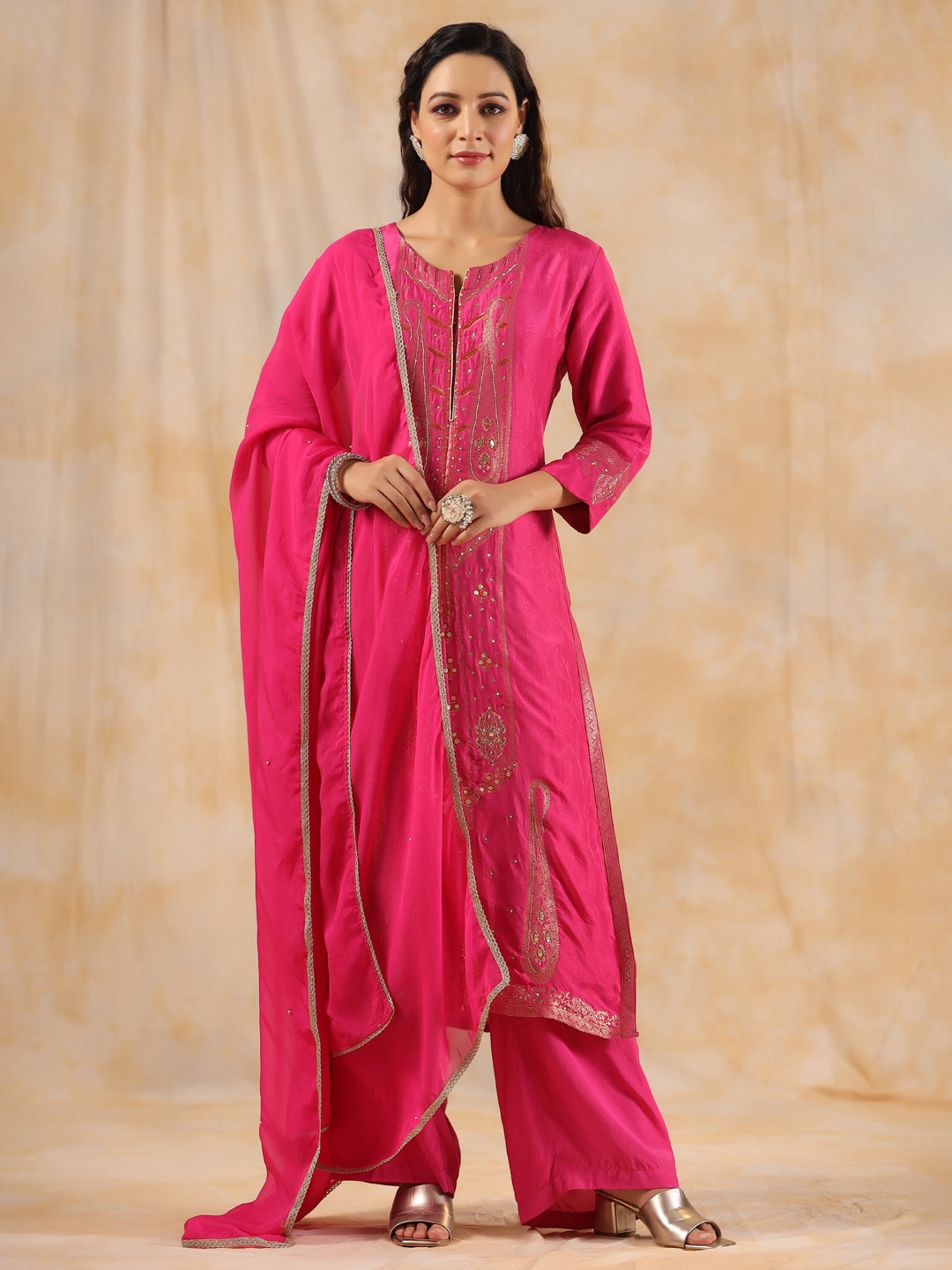 

Jaipur Kurti Ethnic Motifs Embroidered Pure Silk Kurta & Palazzos With Dupatta, Pink