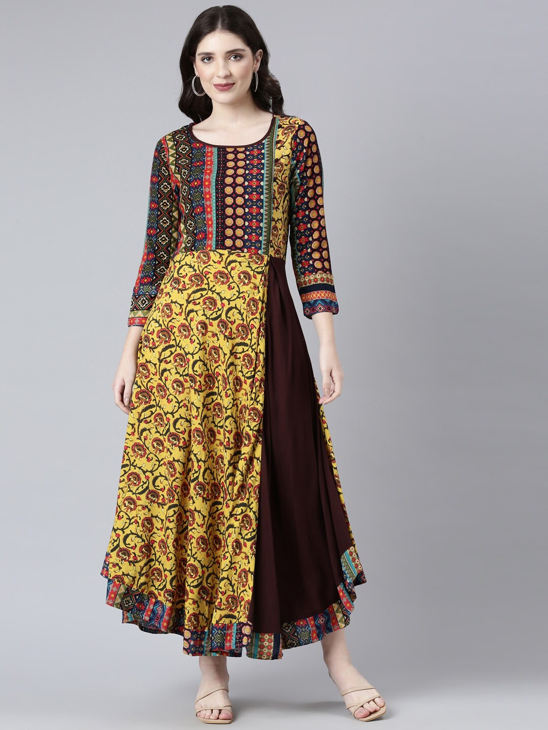 

Souchii Ethnic Motifs Printed Indie Prints Liva Kurta, Mustard