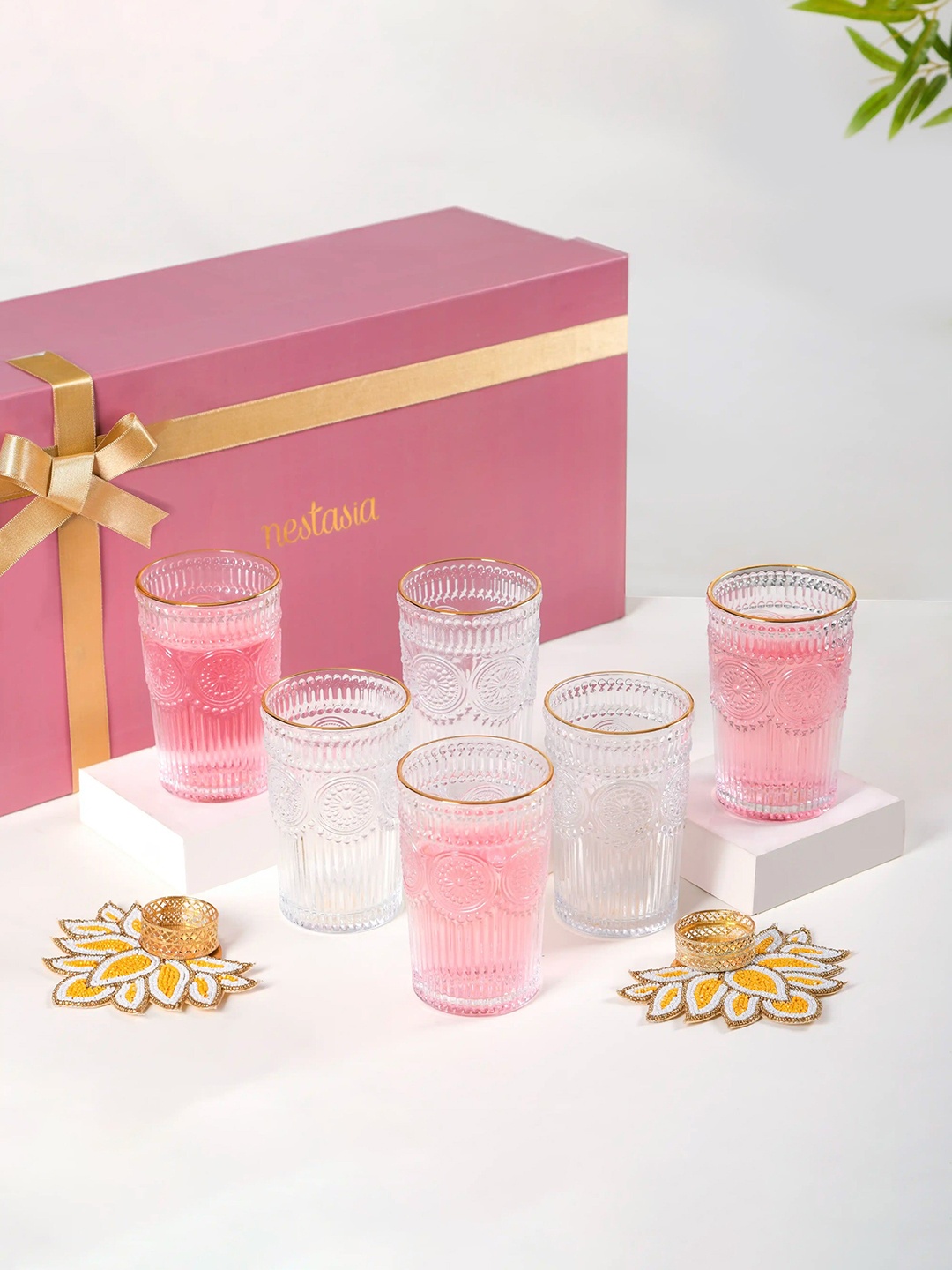 

Nestasia 8 Pcs Transparent Glass Tumblers & Tealight Holders Gift Hamper