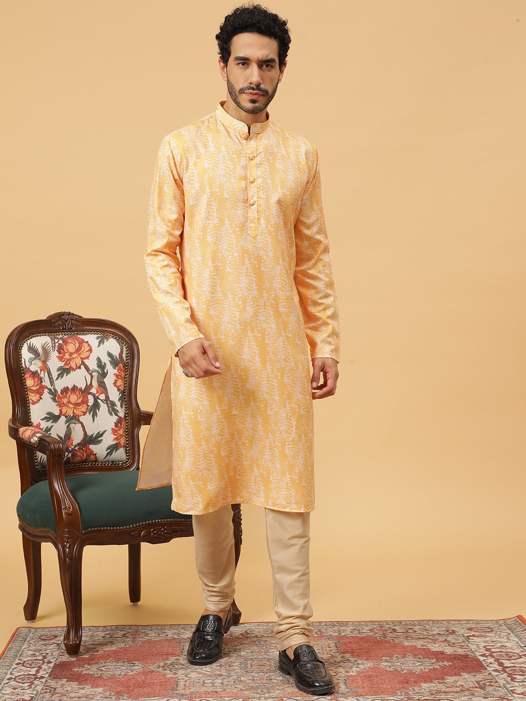 

TABARD Abstract Printed Regular Pure Cotton Kurta With Churidar, Yellow