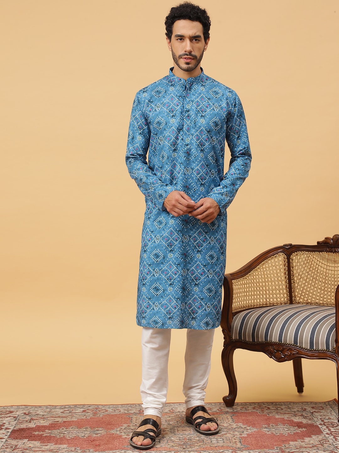 

TABARD Bandhani Printed Regular Pure Cotton Kurta With Churidar, Blue