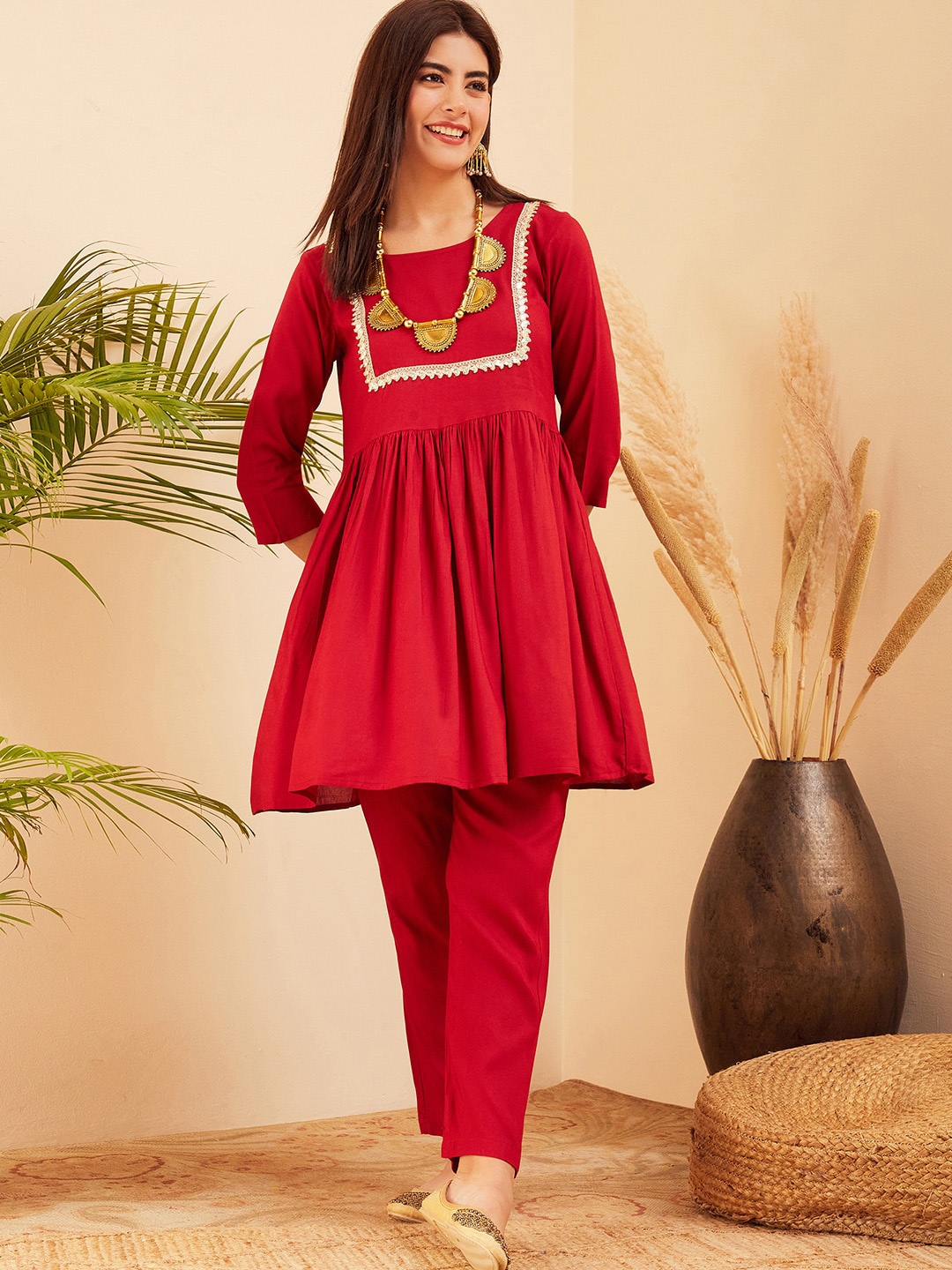 

InWeave Empire Gotta Patti A-Line Kurti With Trousers, Maroon