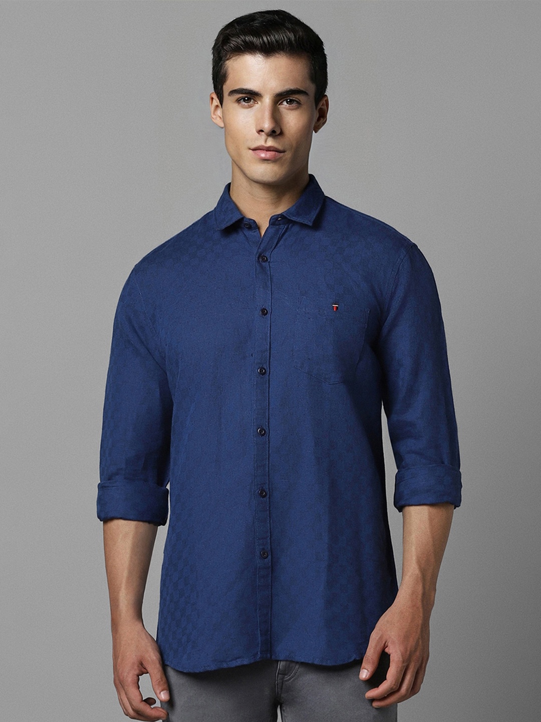 

Louis Philippe Jeans Self Design Slim Fit Opaque Casual Shirt, Blue