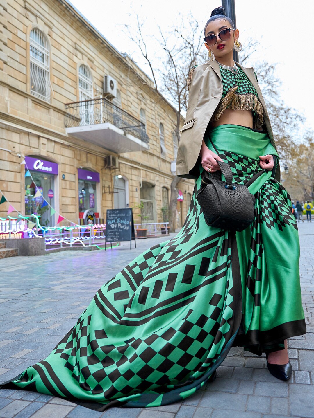 

Mitera Geometric Printed Satin Saree, Green
