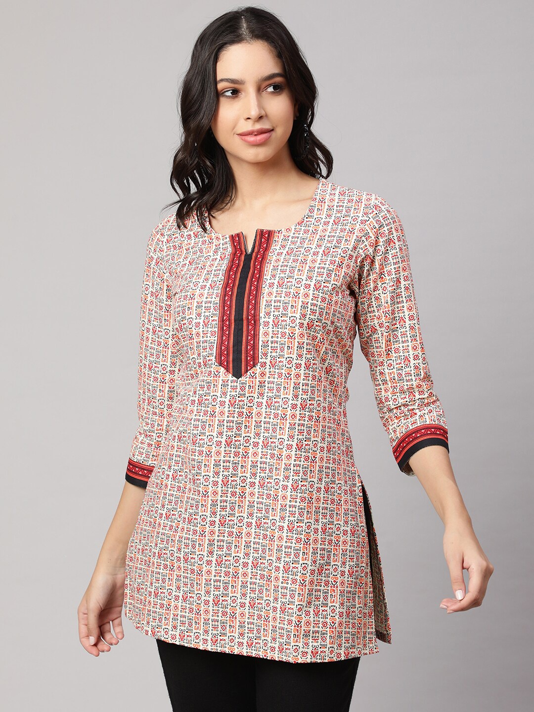 

AKIMIA Geometric Printed Pure Cotton Kurti, White