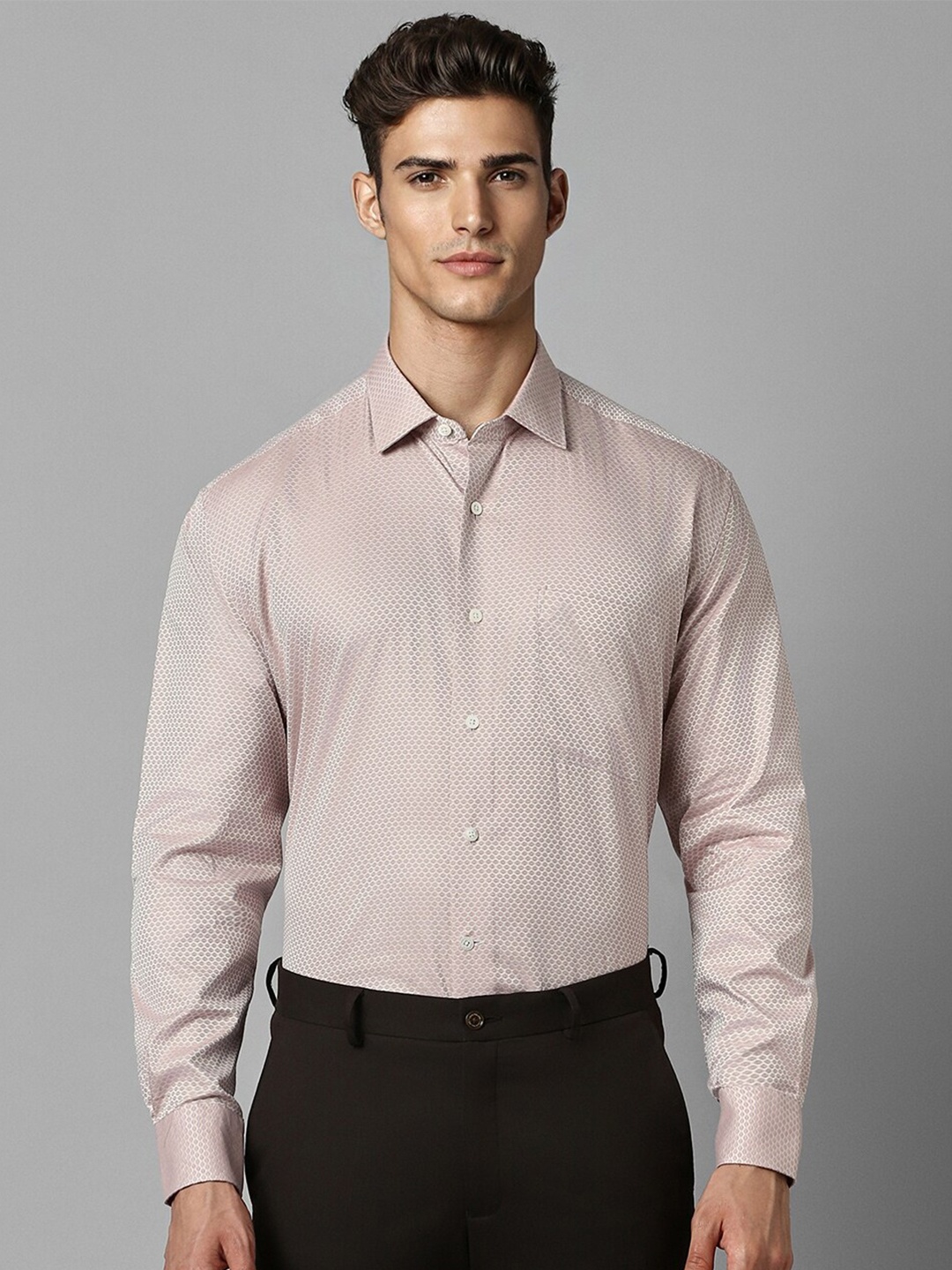 

Luxure by Louis Philippe Micro Ditsy Printed Spread Collar Pure Cotton Formal Shirt, Pink
